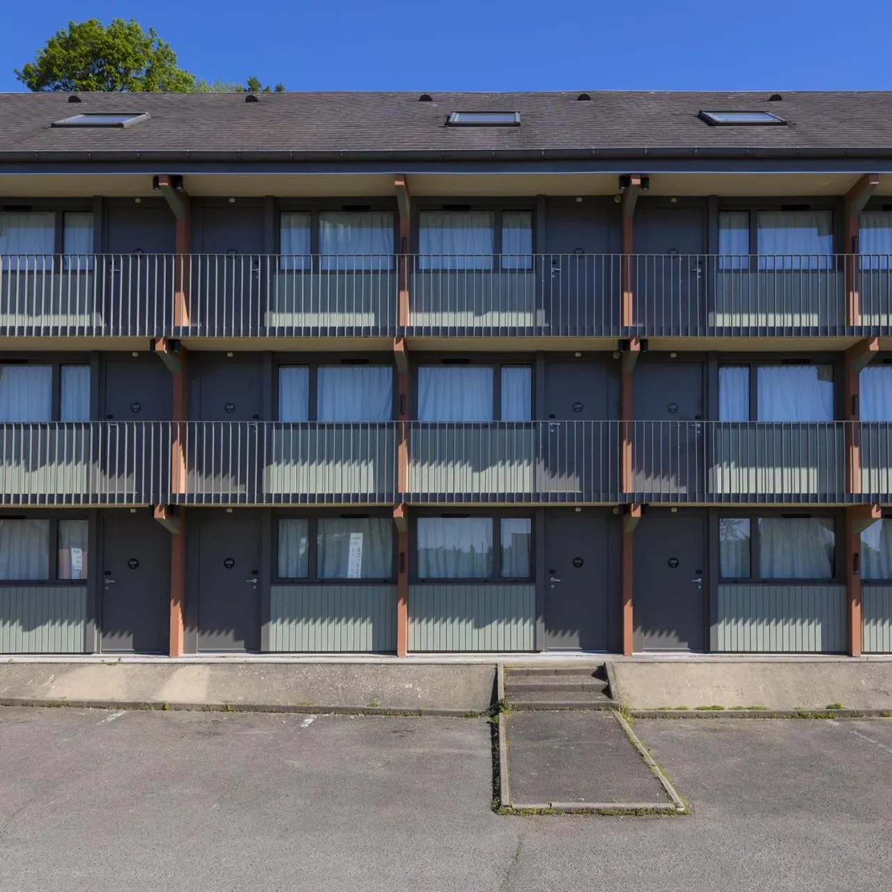 Property building in Campanile Le Mans Est