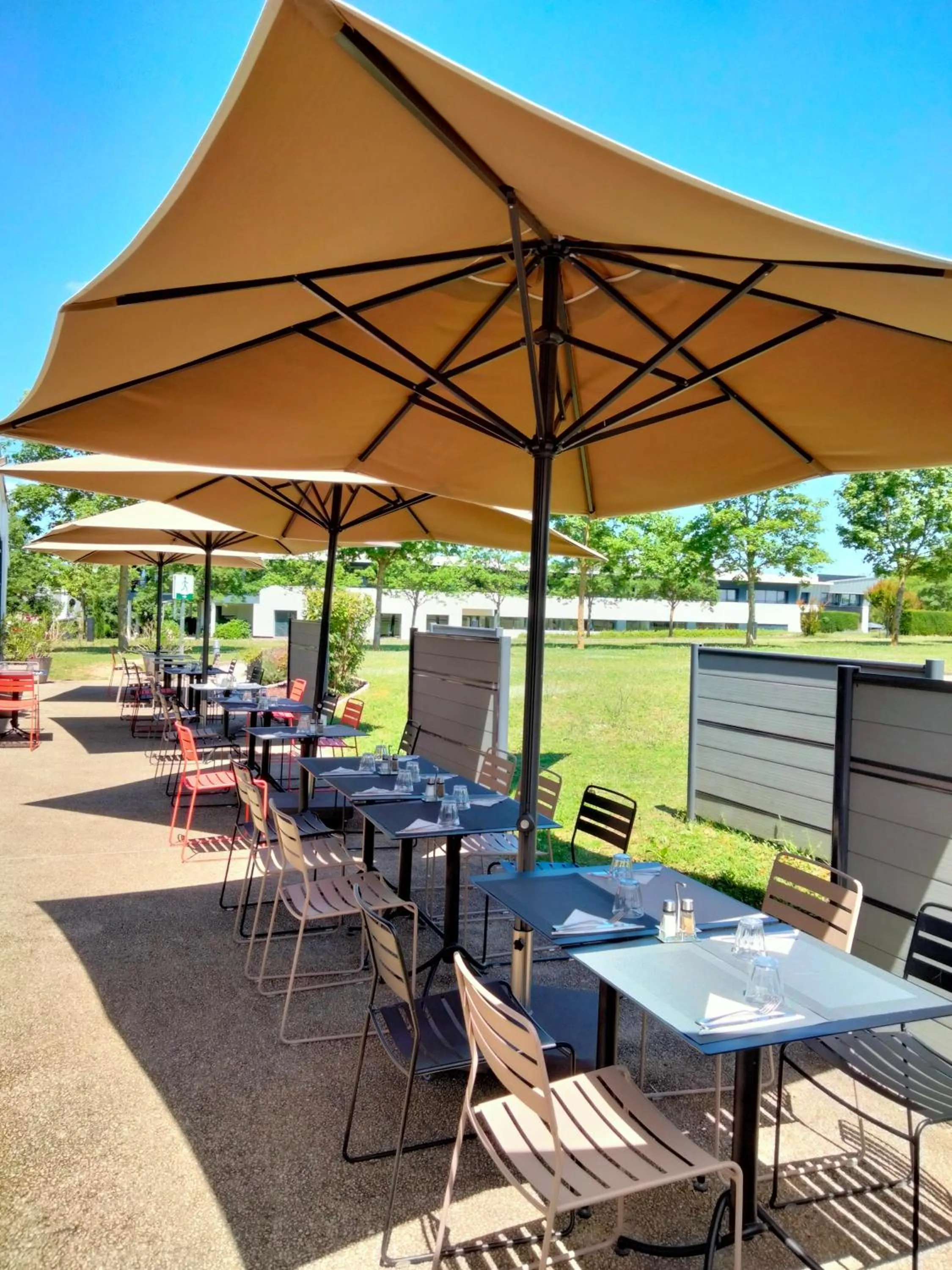 Patio in Campanile Poitiers - Site du Futuroscope