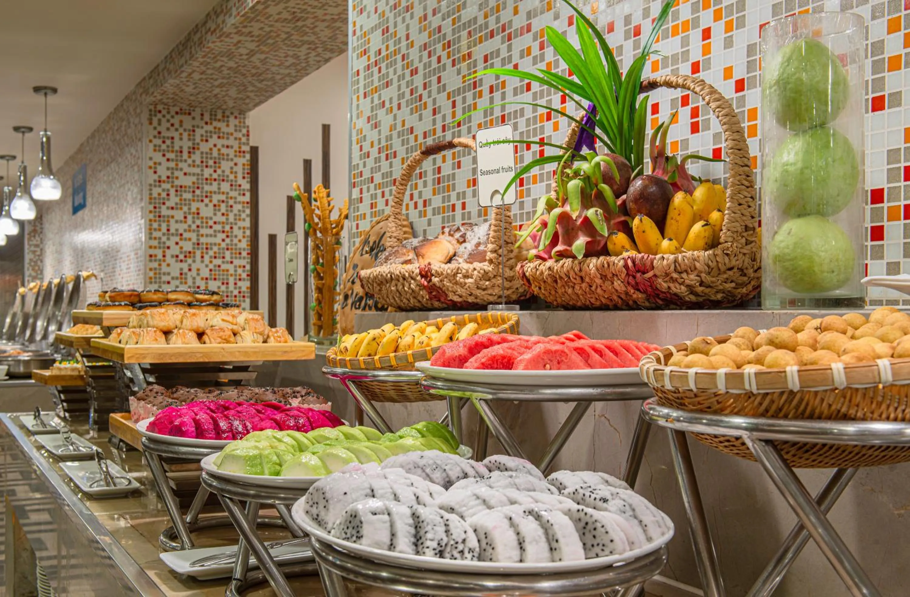 Buffet breakfast in Havana Nha Trang Hotel
