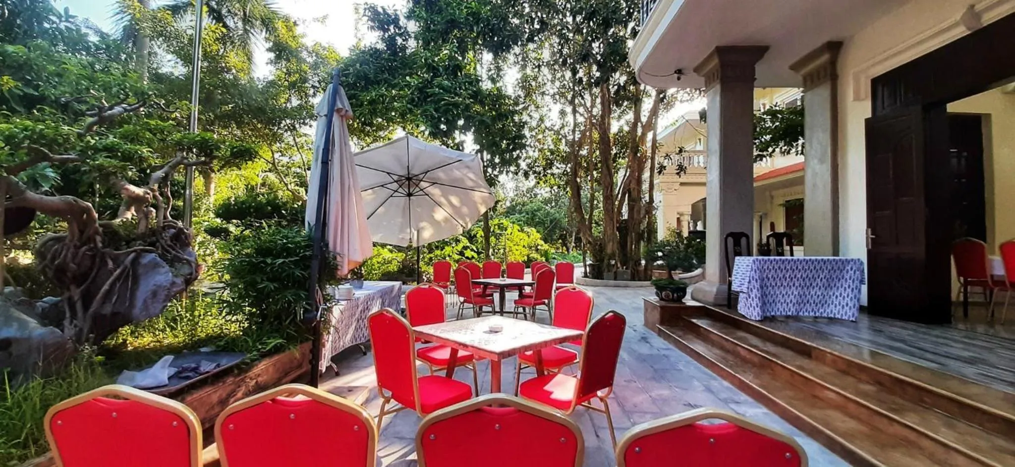 Tam Coc La Montagne Resort & Spa Ninh Binh