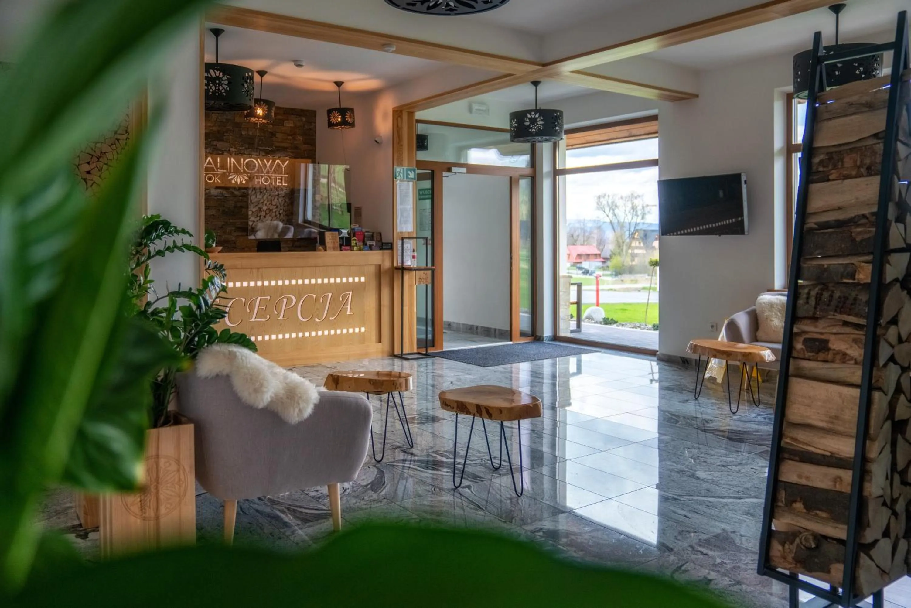 Communal lounge/ TV room in Malinowy Potok