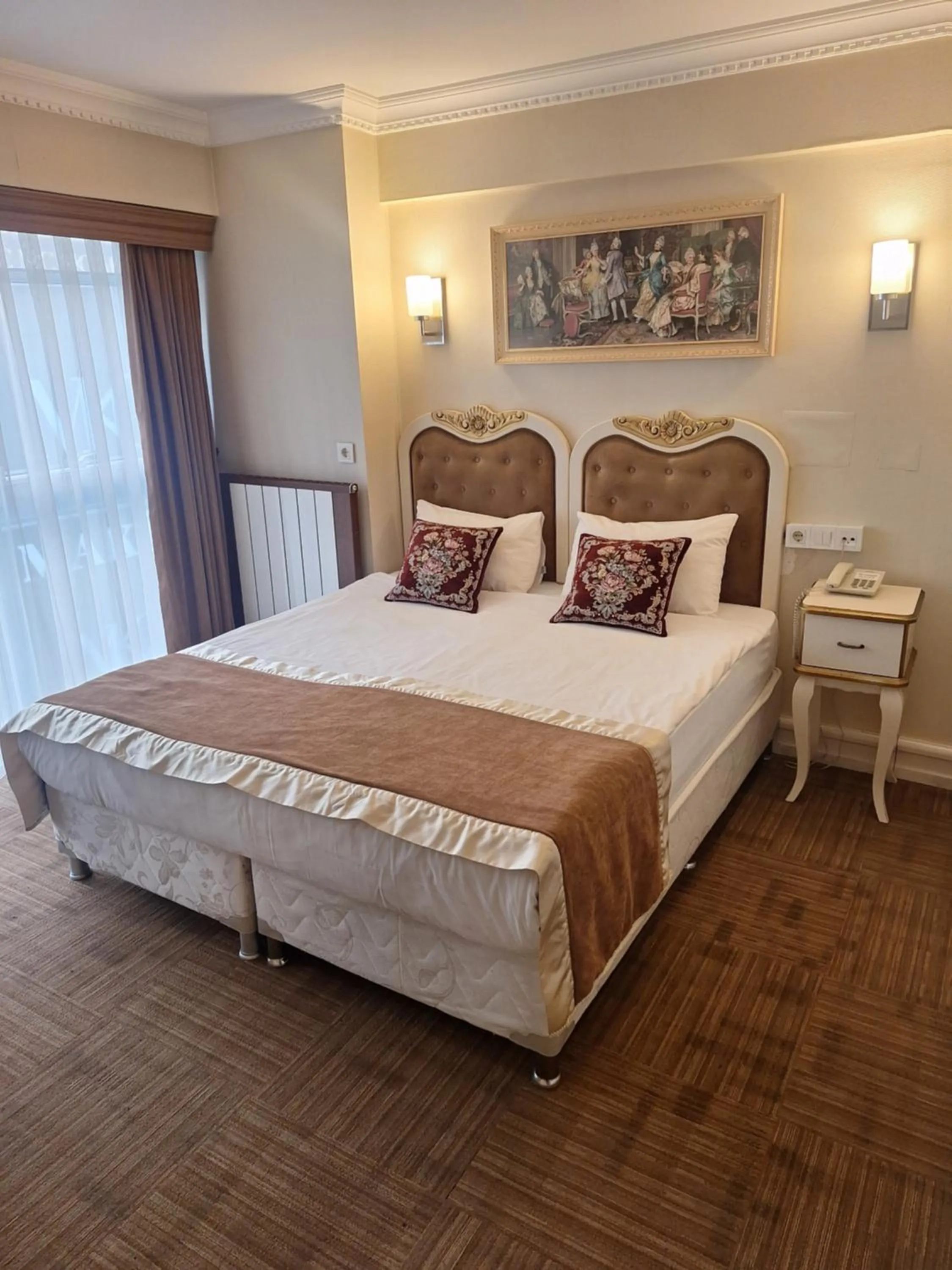 Photo of the whole room, Bed in Elysion Hotel