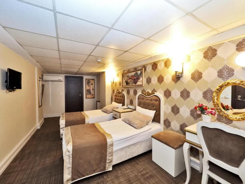 TV and multimedia, Bed in Elysion Hotel