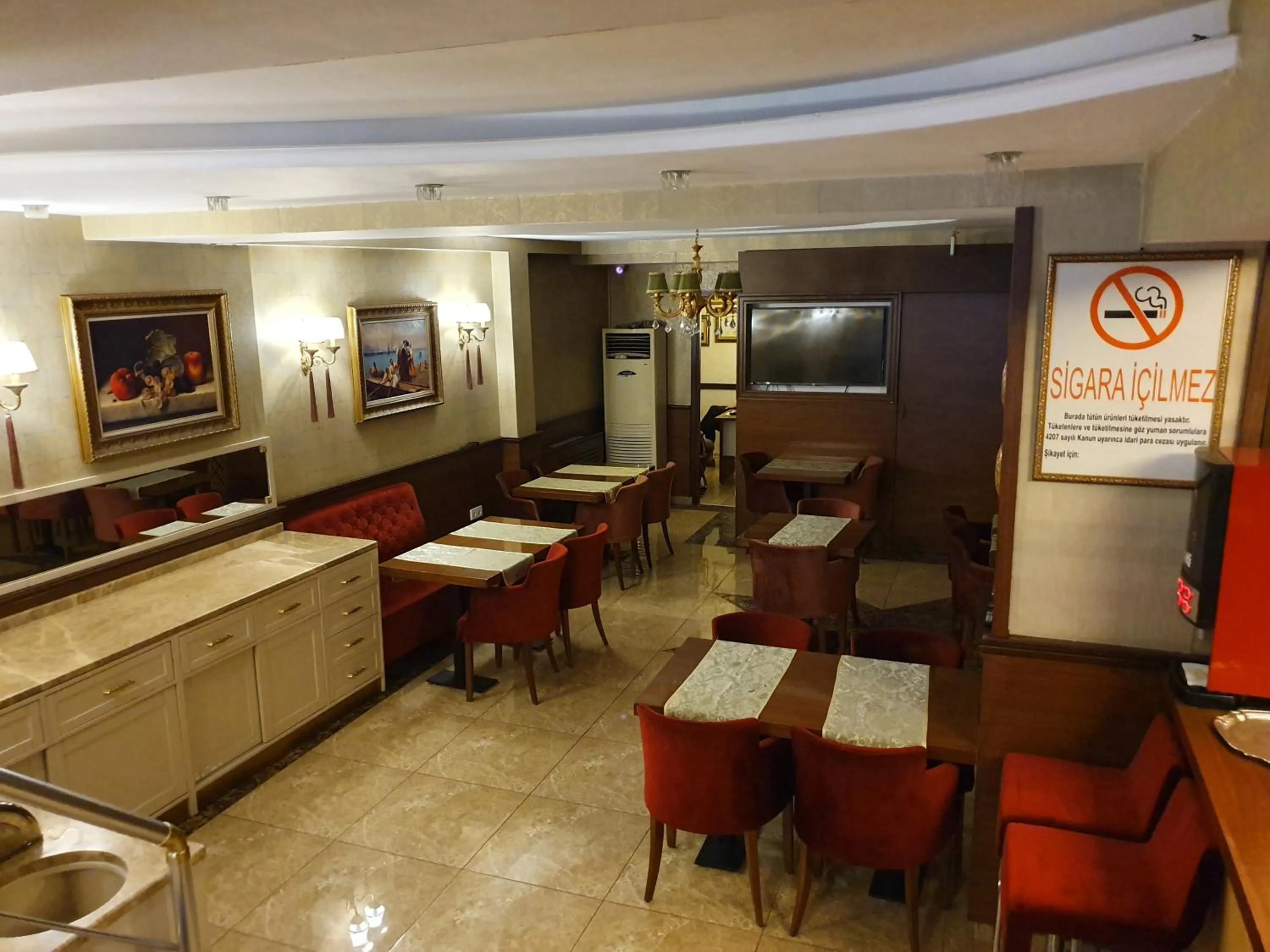 Restaurant/places to eat in Elysion Hotel