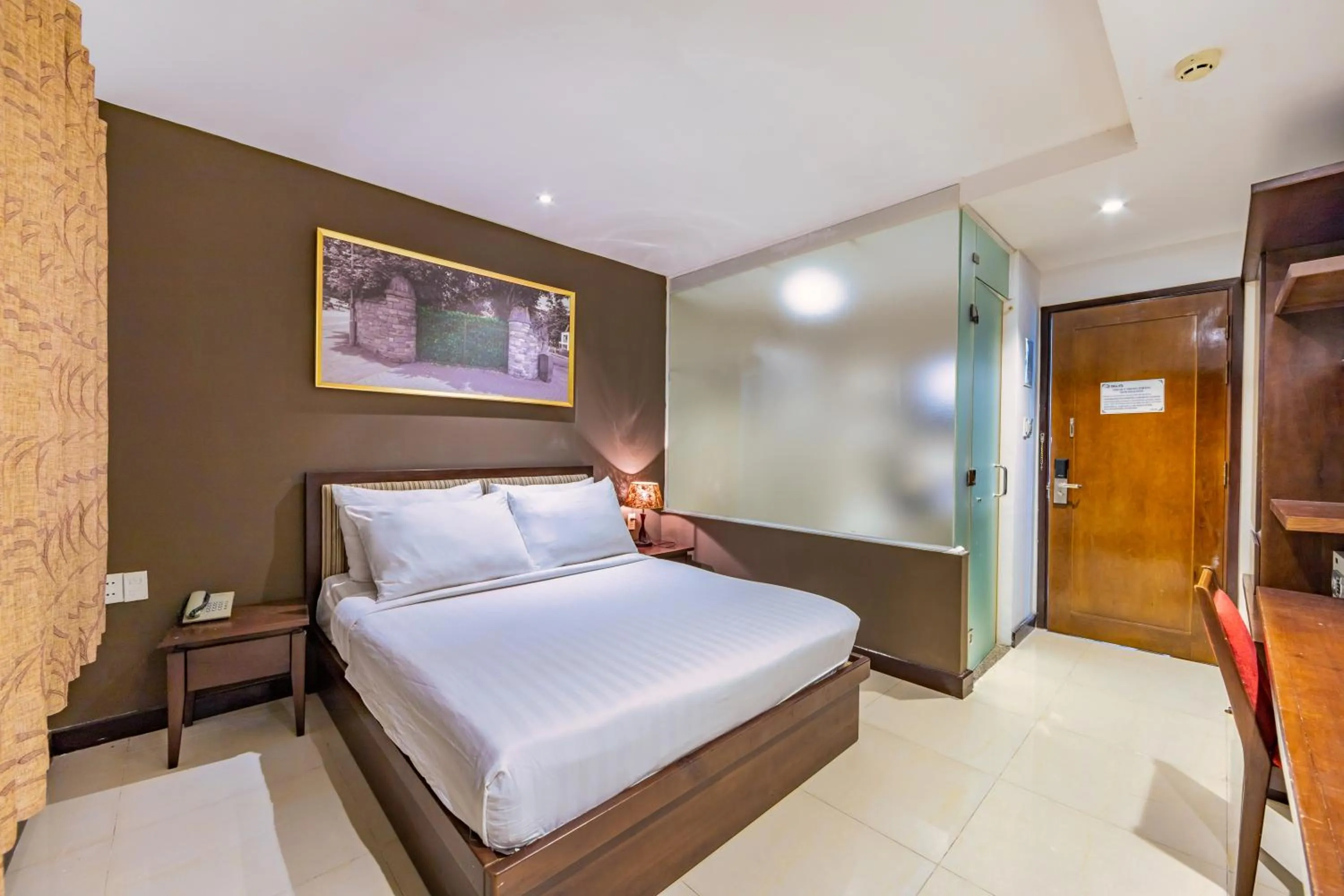 Bedroom in The Noble Swan Central Dong Du Hotel