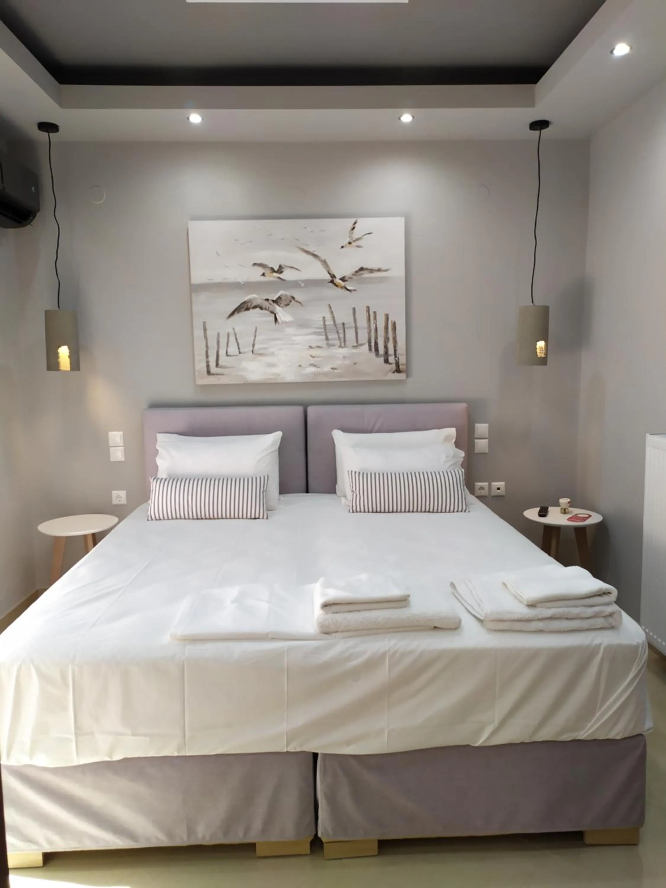 Bed in Katsenos studios
