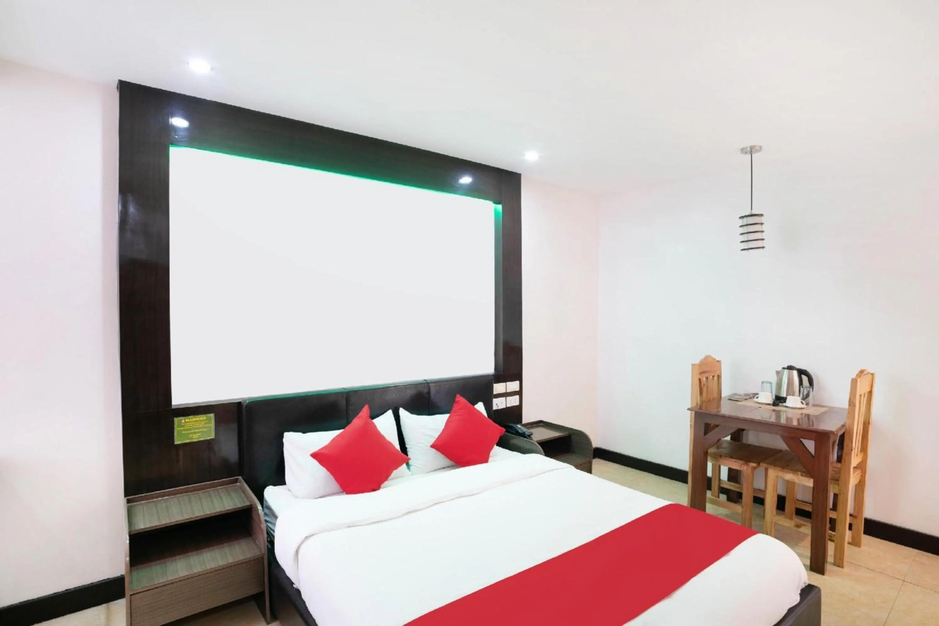 Photo of the whole room in OYO 195 Ranchotel - Biñan