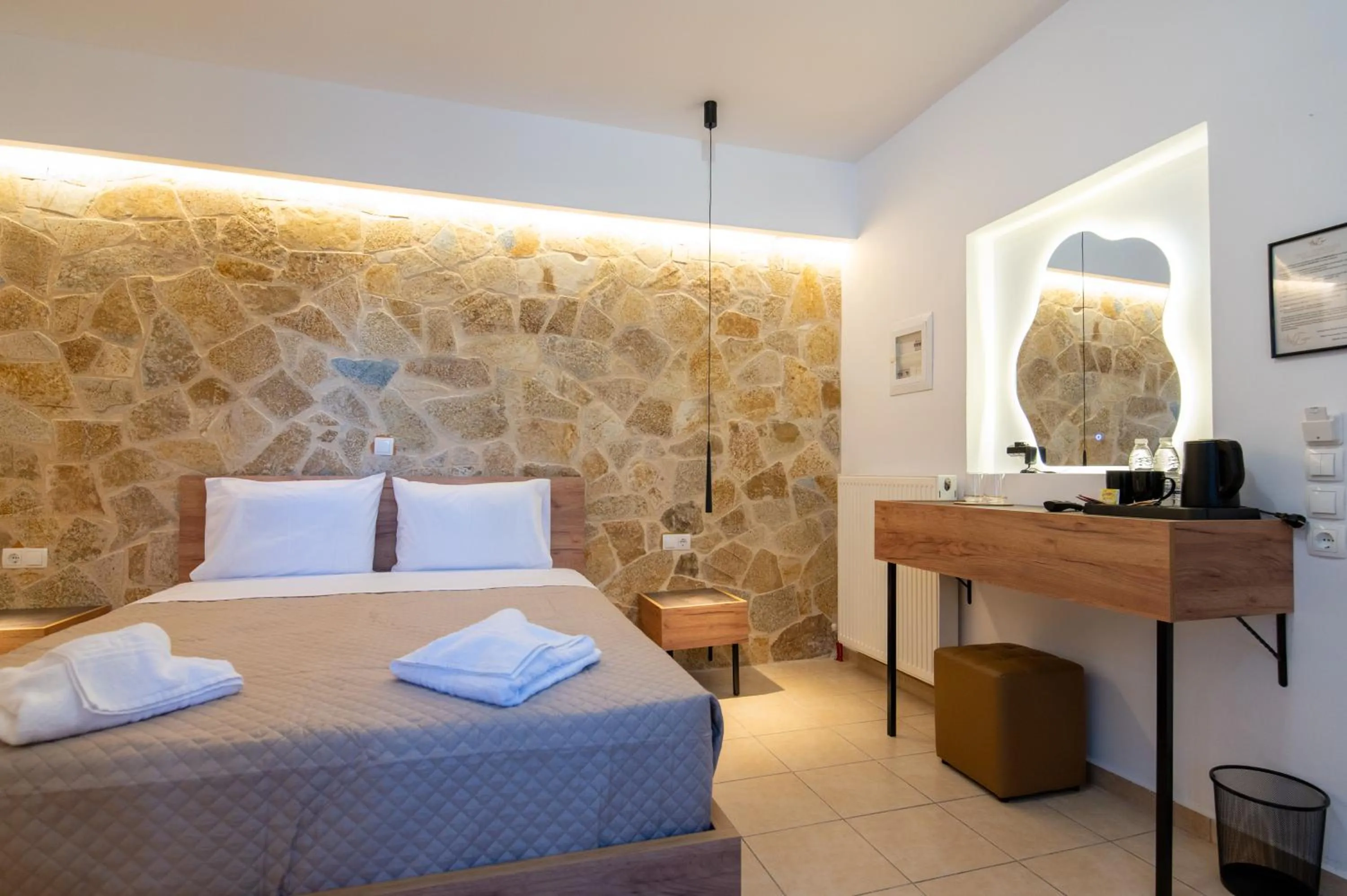 Bed in Villa Gereoudis Apartments with Sea View & Pool