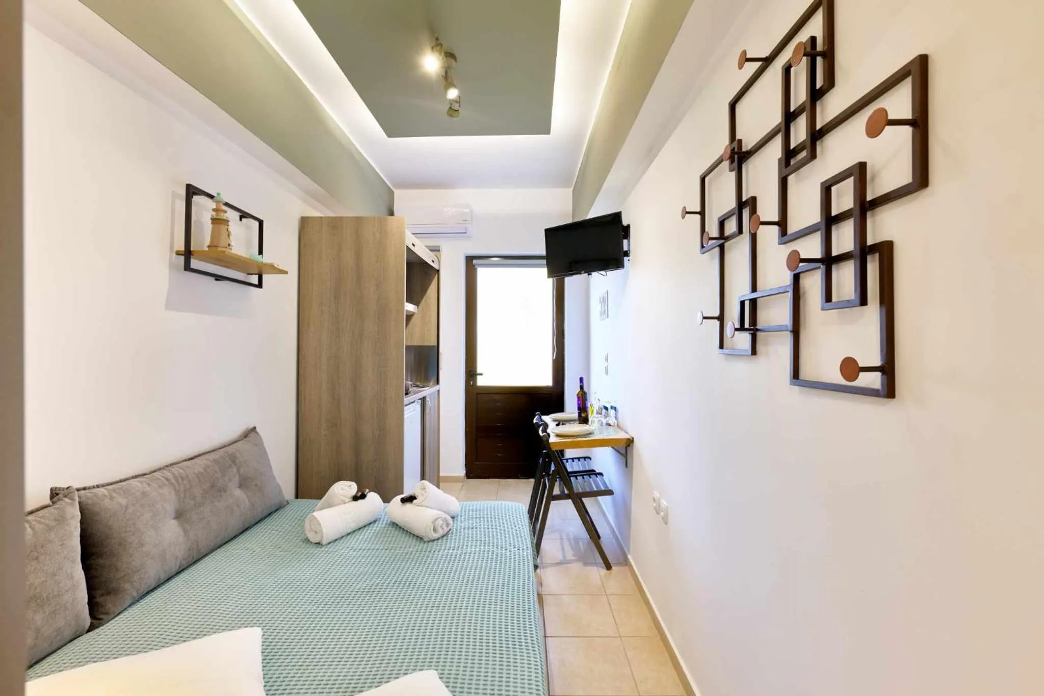 Bedroom, Bed in Villa Gereoudis Apartments with Sea View & Pool