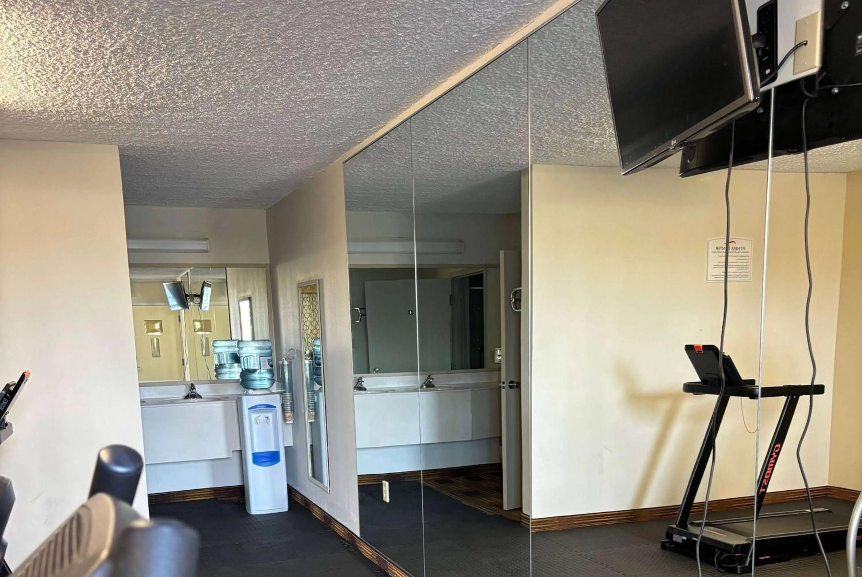 Baymont by Wyndham Johnson City