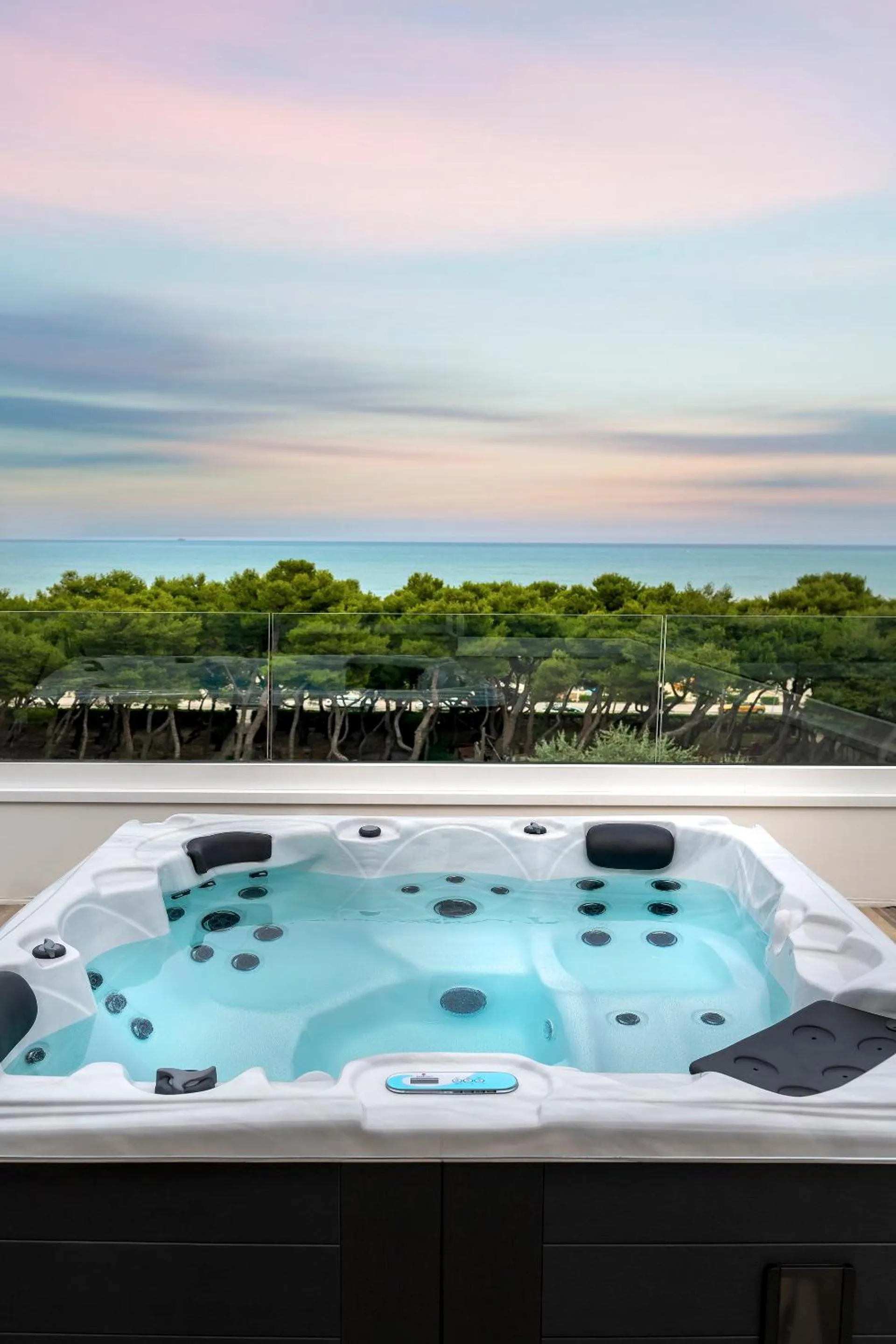 Photo of the whole room in YOUMAMI Suite Hotel Wellness&Spa