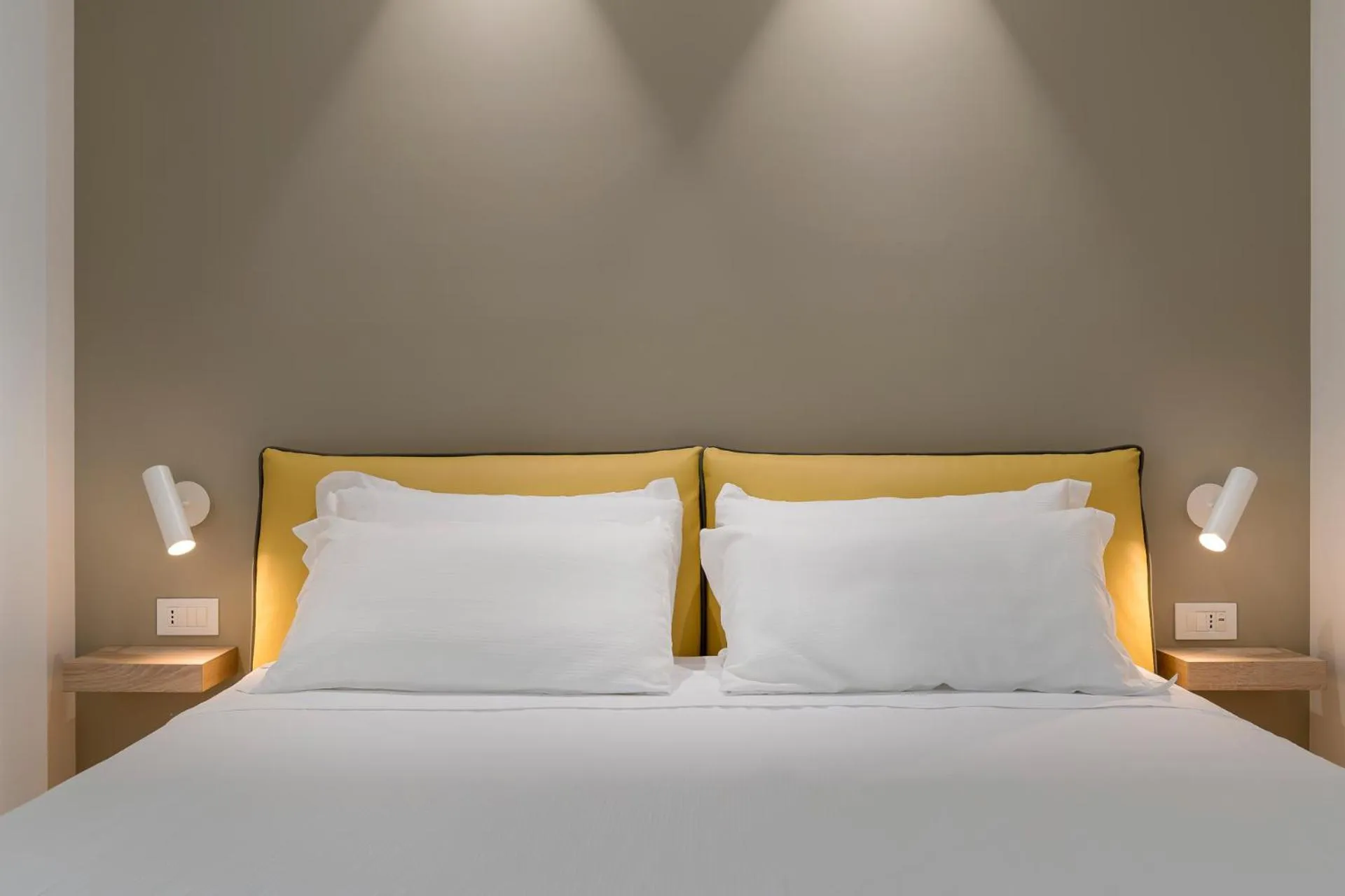 Bedroom, Bed in YOUMAMI Suite Hotel Wellness&Spa