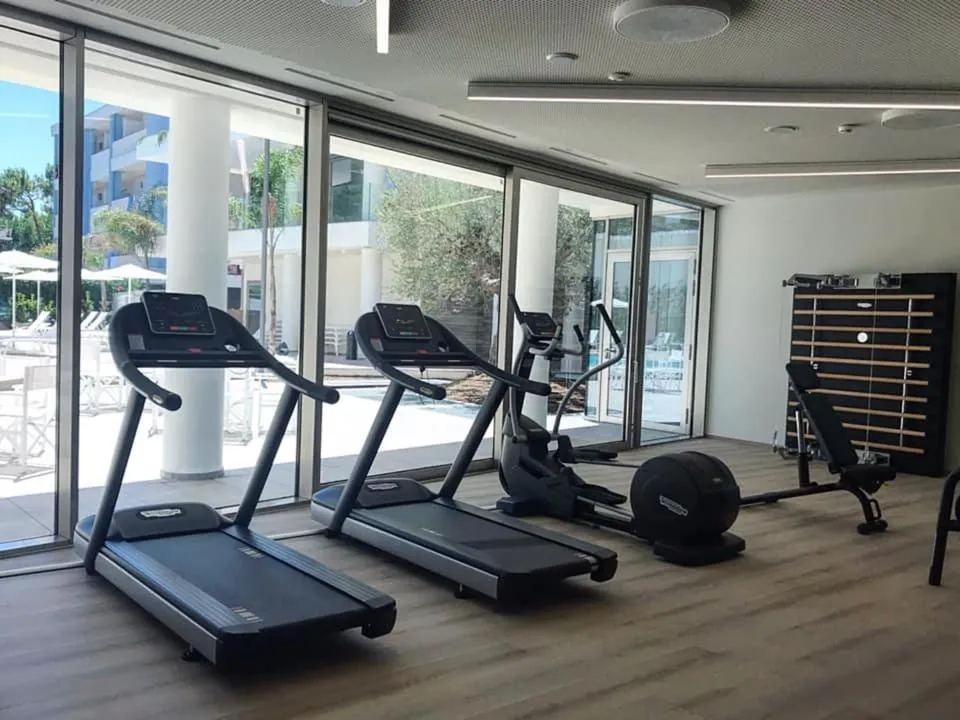 Fitness centre/facilities in YOUMAMI Suite Hotel Wellness&Spa