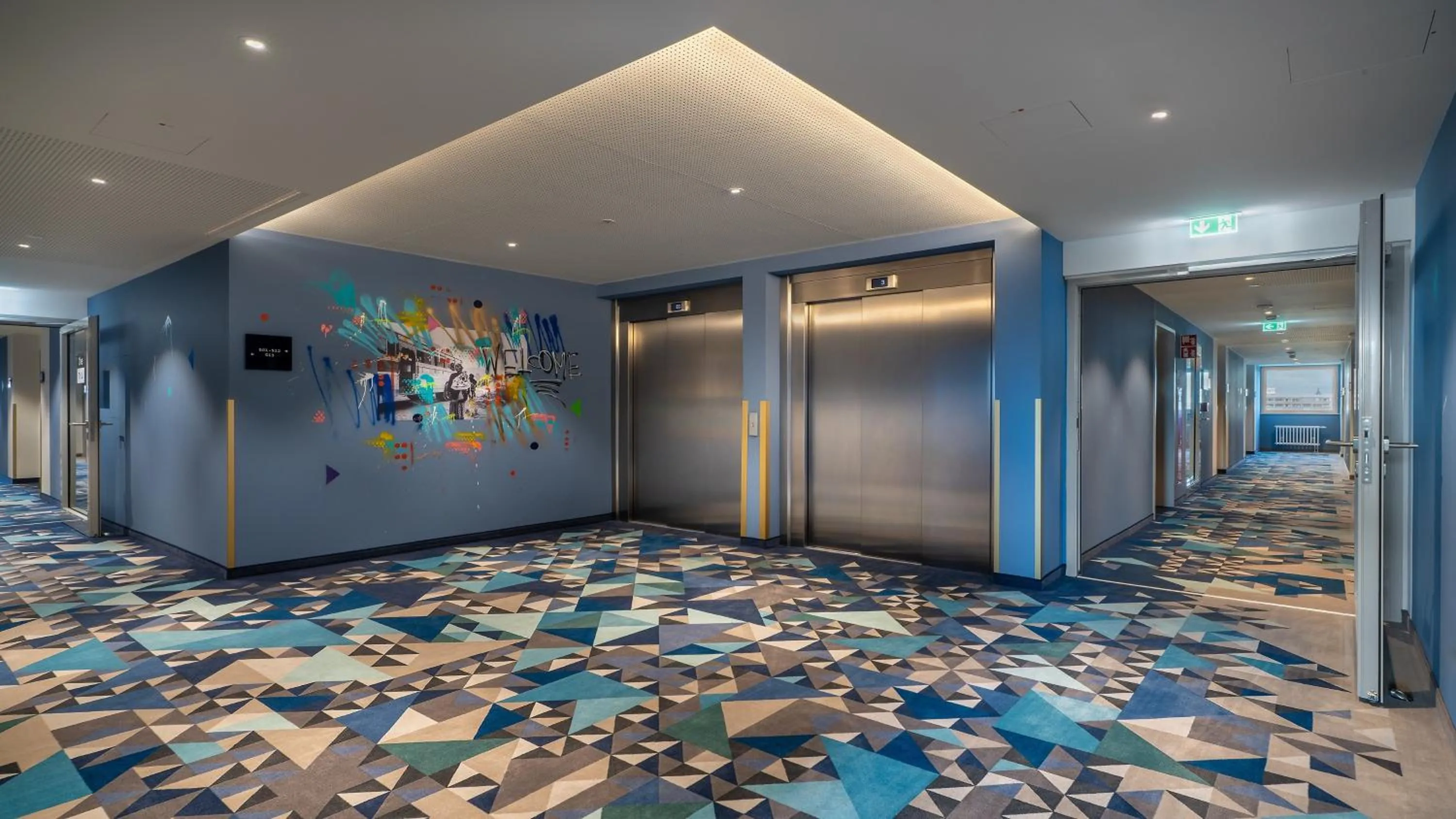 Lobby or reception in Holiday Inn - the niu, Ridge Halle Central Station by IHG