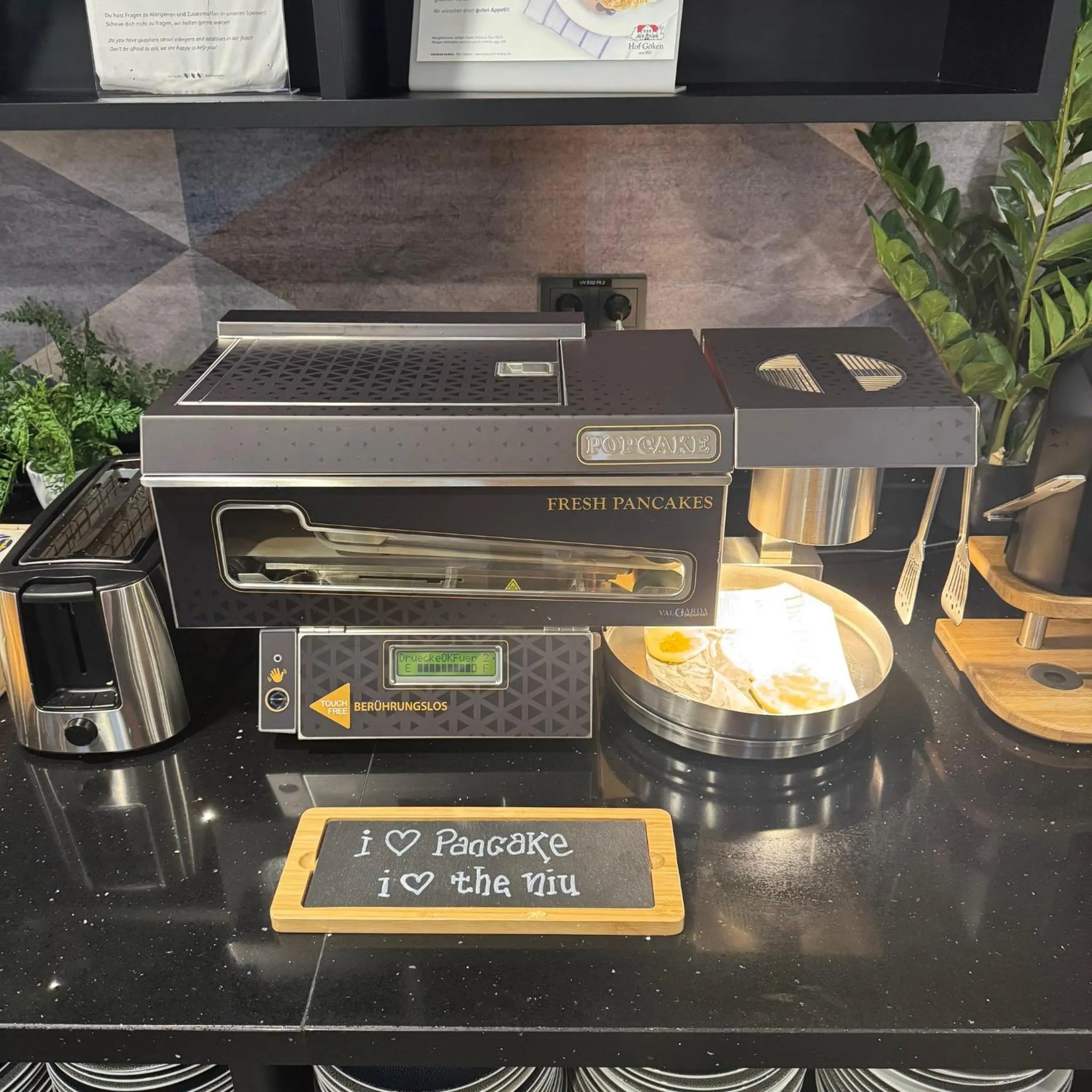 Breakfast in Holiday Inn - the niu, Ridge Halle Central Station by IHG