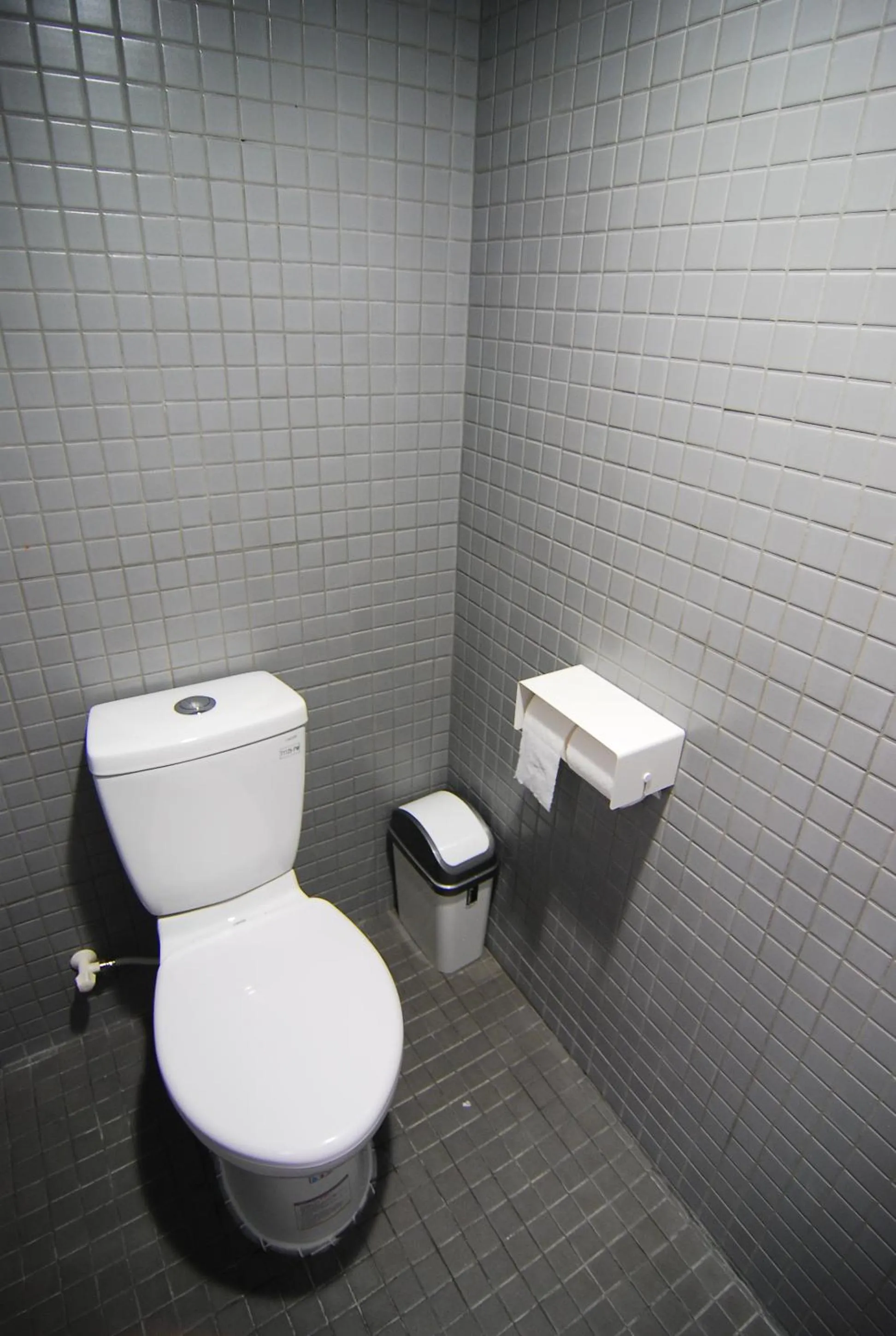 Toilet in Inn Cube - Taipei Main Station