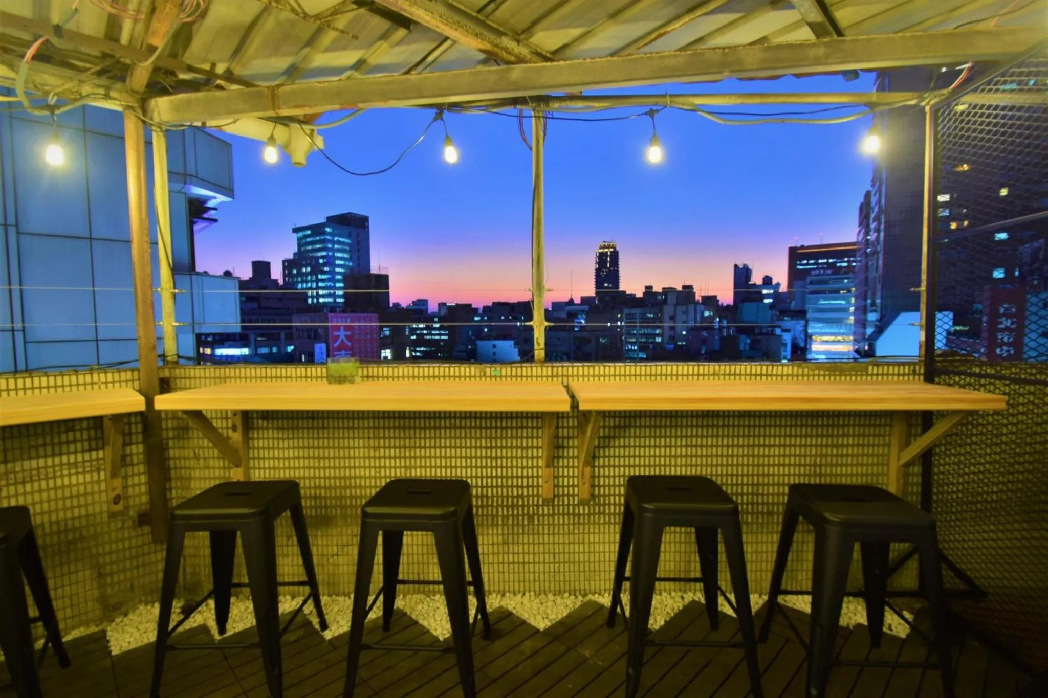 Inn Cube - Taipei Main Station