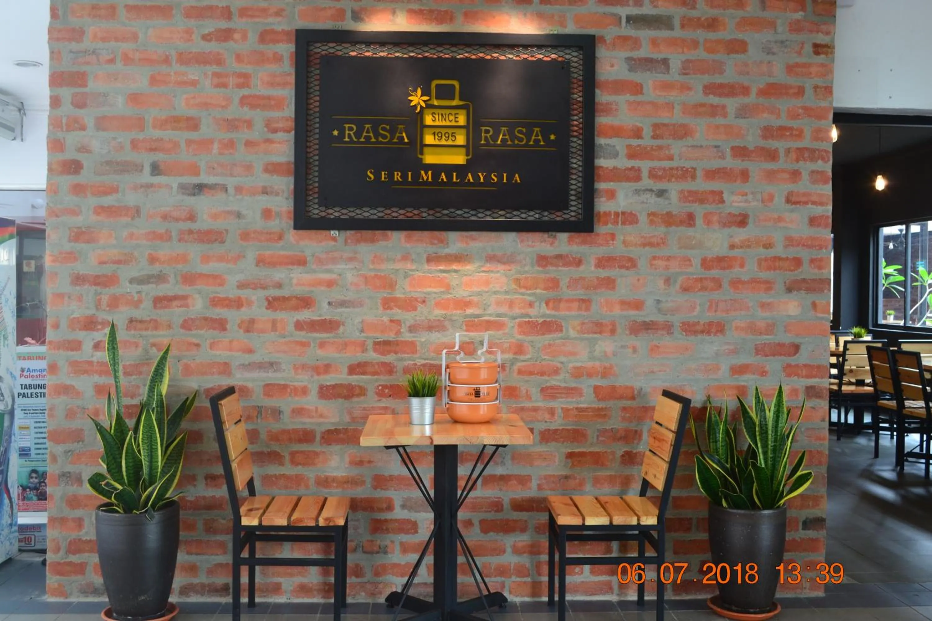 Restaurant/places to eat in Hotel Seri Malaysia Sungai Petani