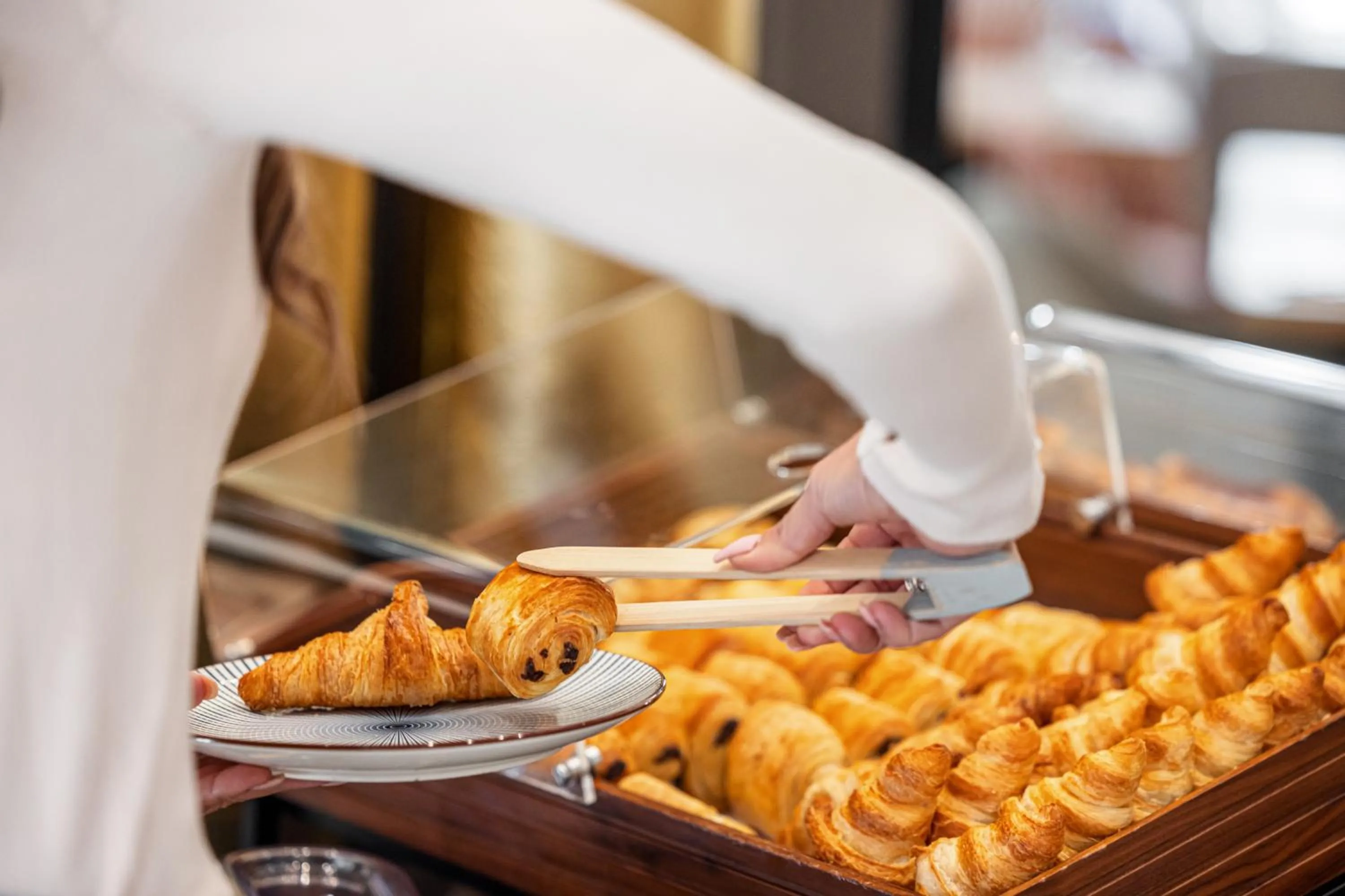 Breakfast in Hôtel Apollinaire Nice