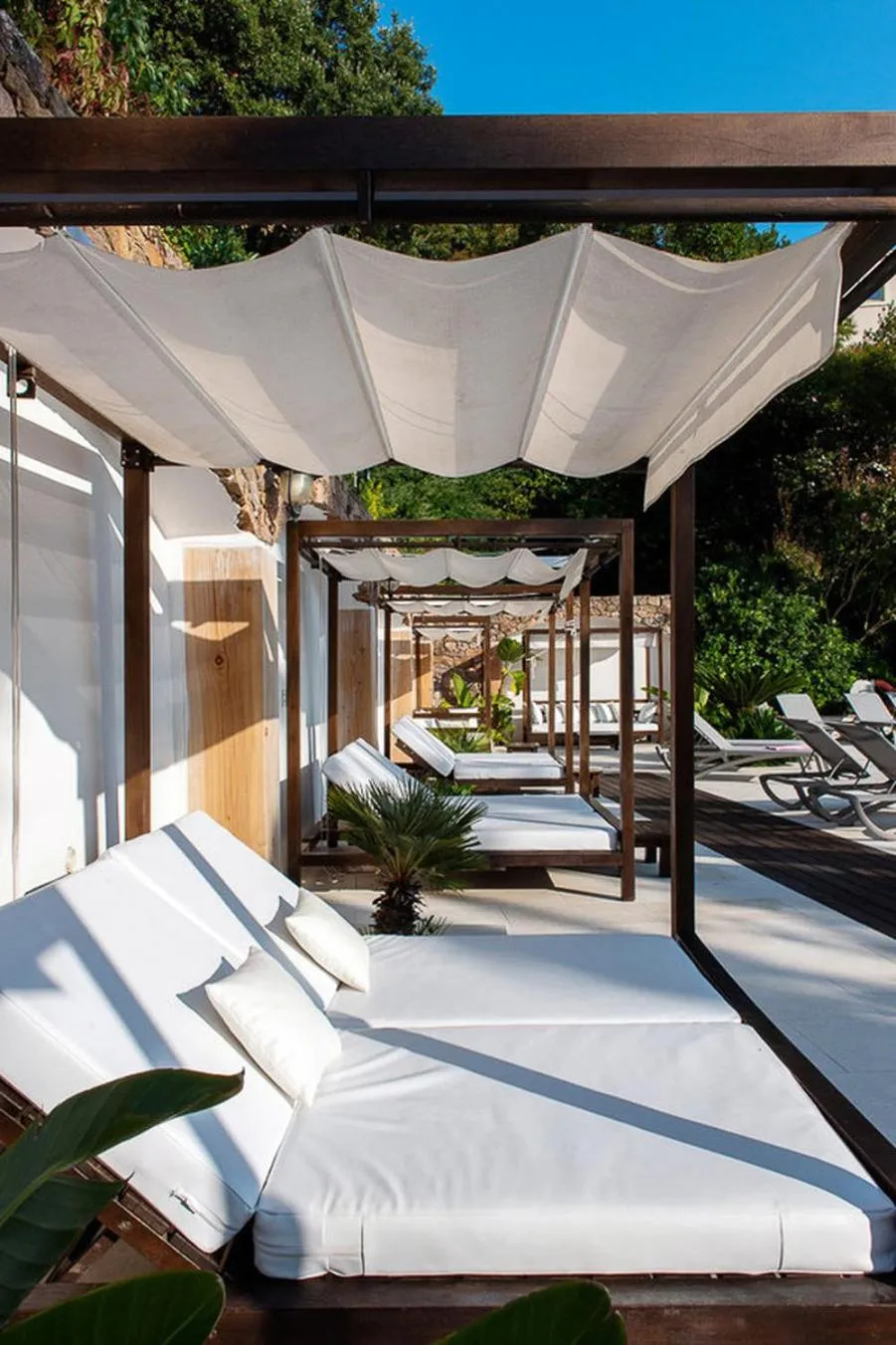 Patio in Hôtel Château de la Tour Cannes