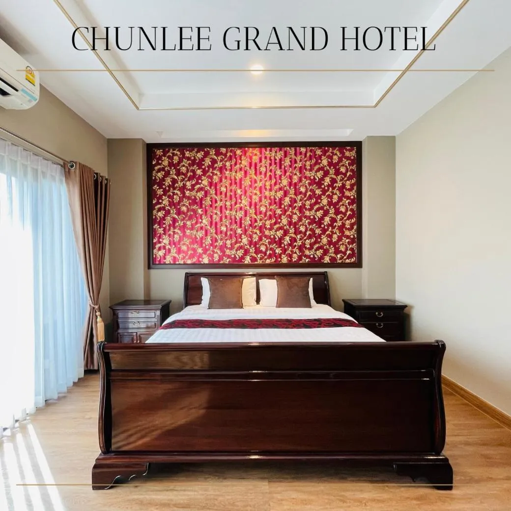 Bed in Chunlee Grand Korat