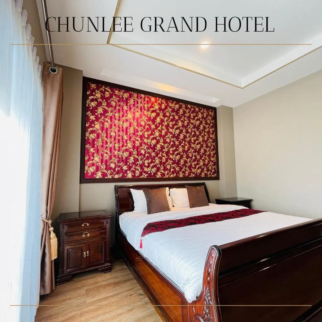 Bed in Chunlee Grand Korat