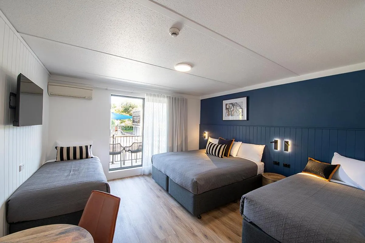 Bed in Southend Hotel