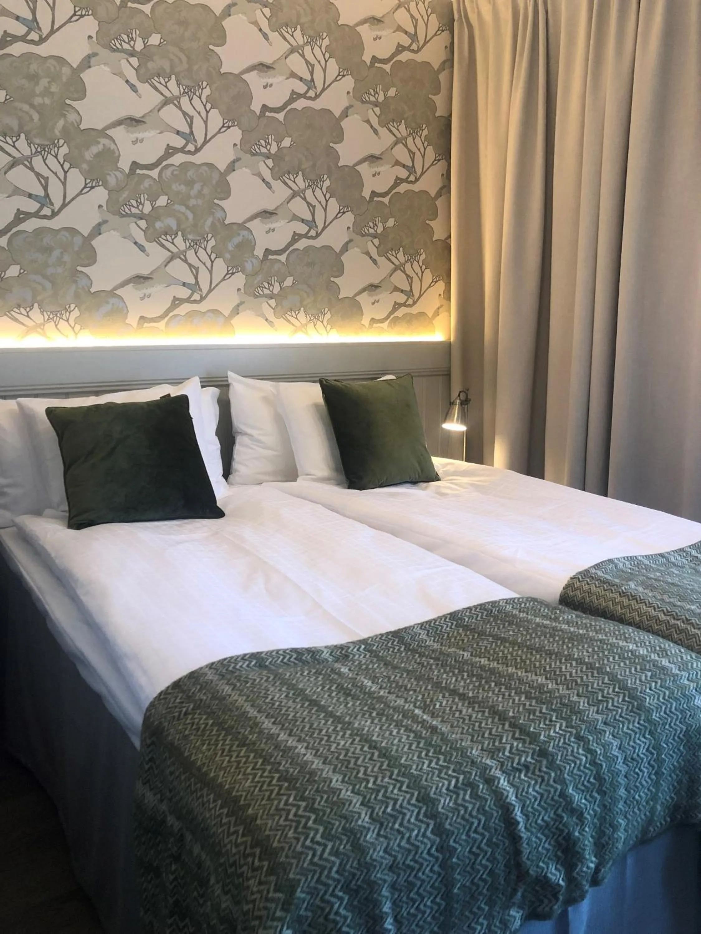 Bed in Öster Malma Hotel