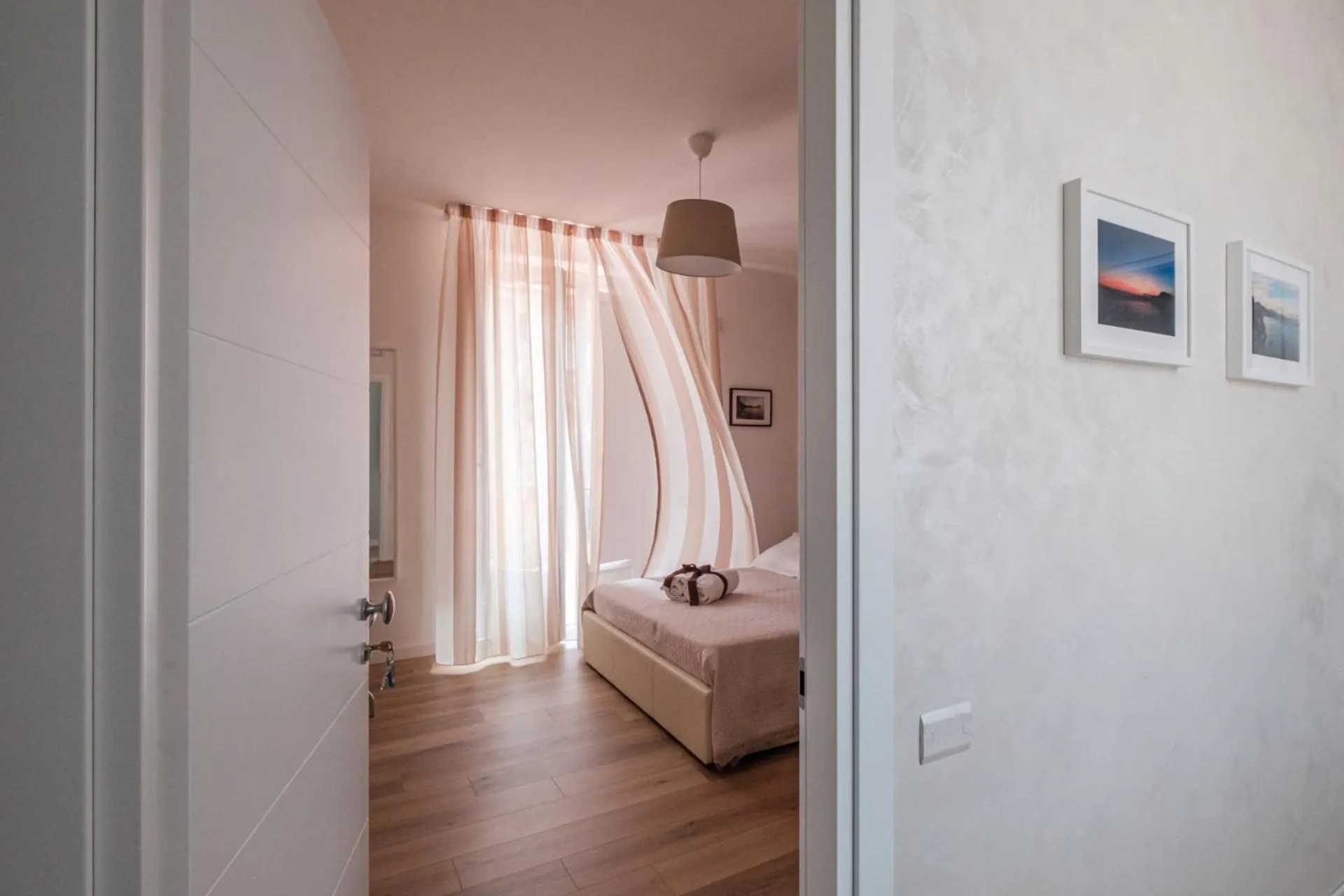 King Room with Balcony - single occupancy in B&B Terza Luna