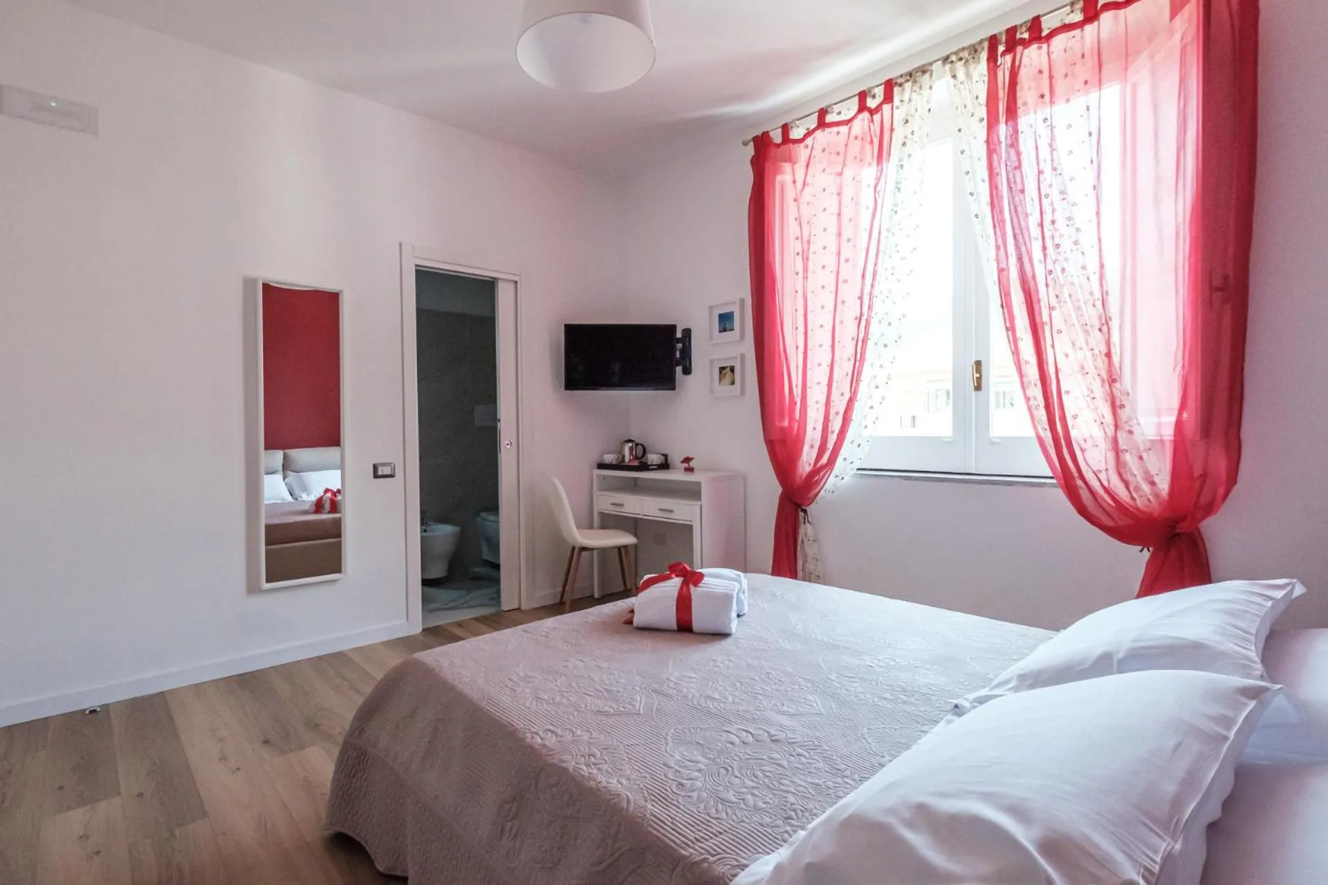 Bedroom, Bed in B&B Terza Luna