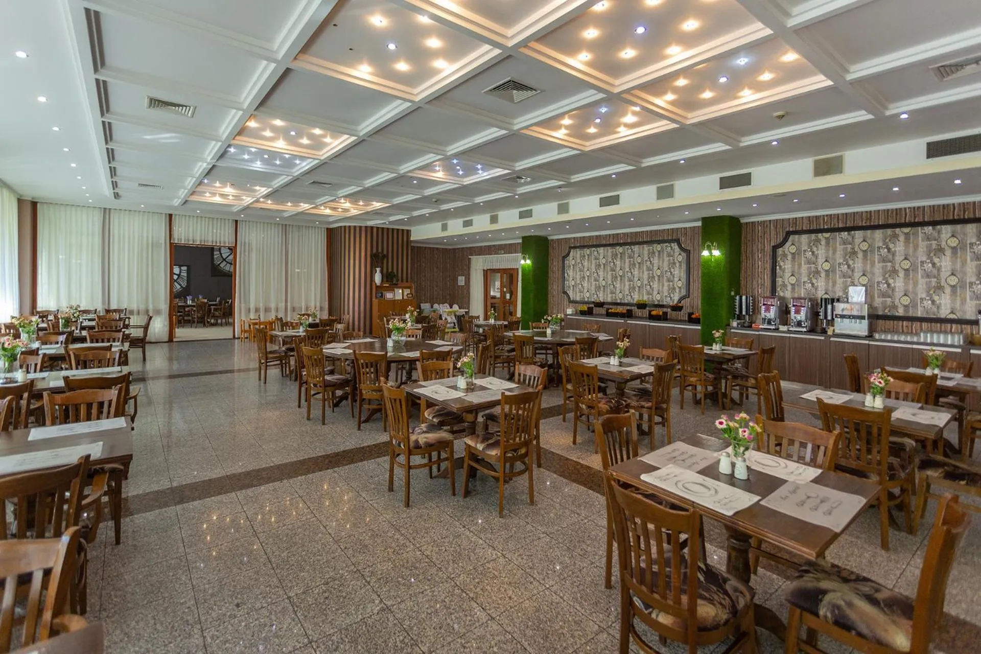 Restaurant/places to eat in Mercury Hotel- All Inclusive