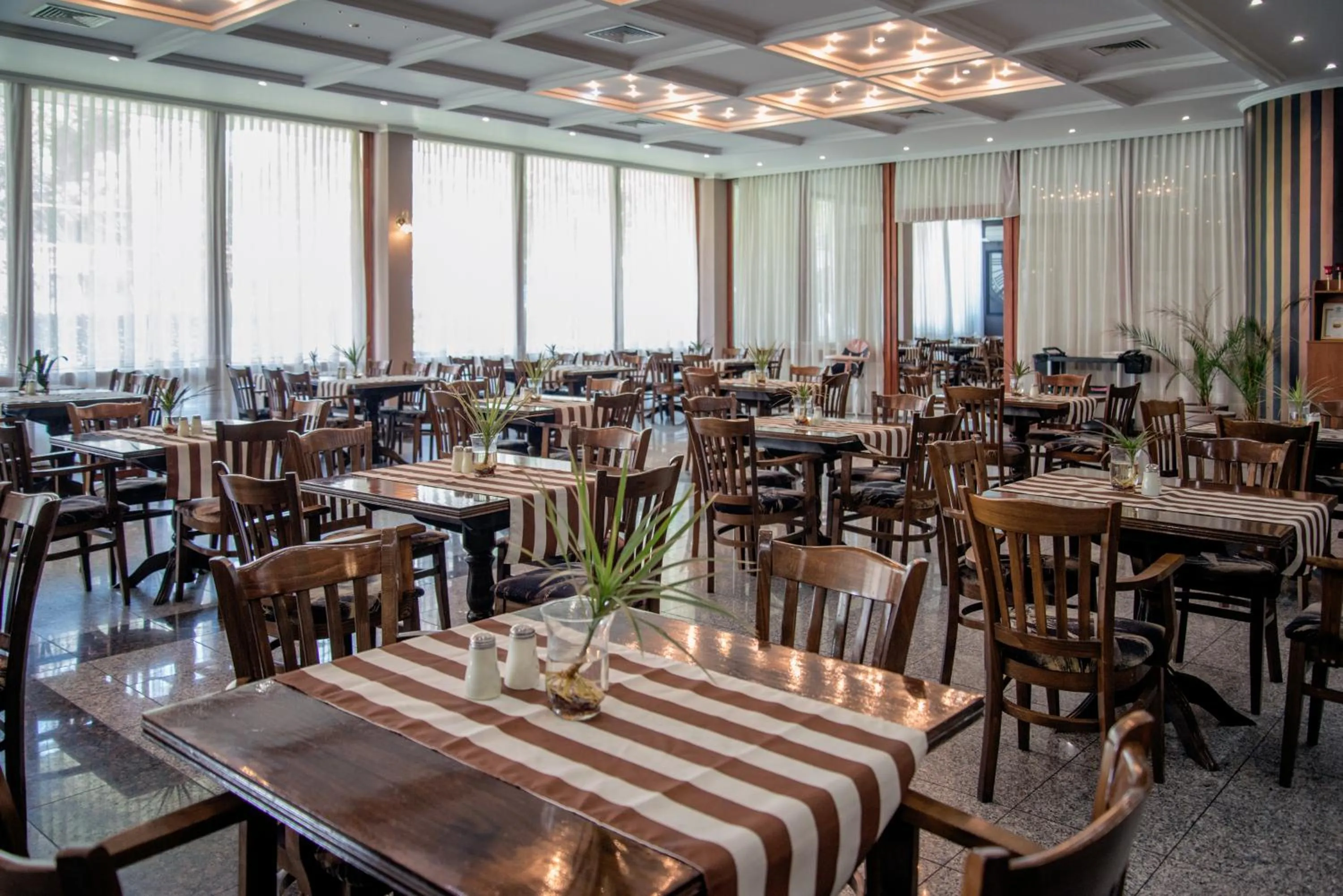 Restaurant/places to eat in Mercury Hotel- All Inclusive