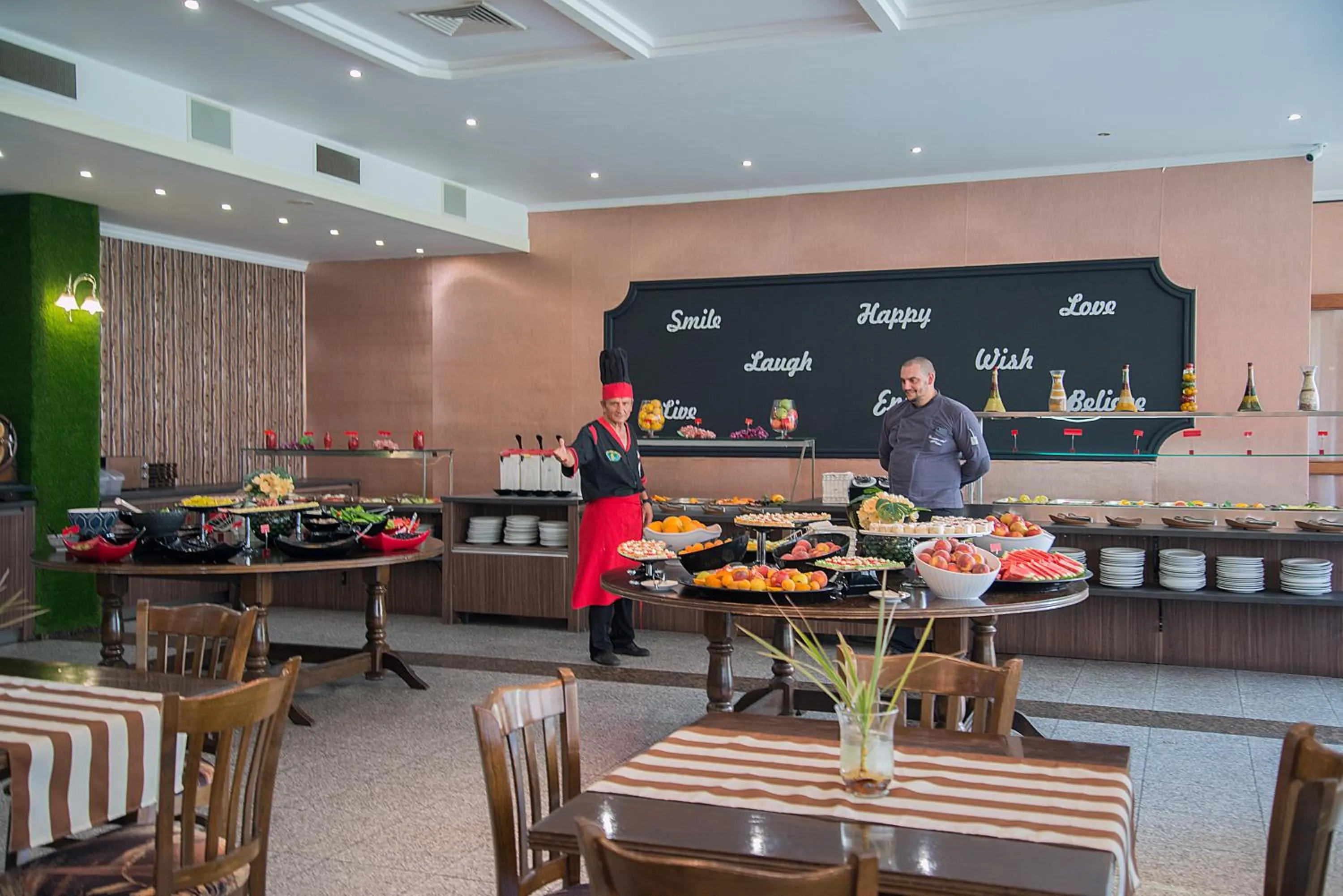 Restaurant/places to eat in Mercury Hotel- All Inclusive