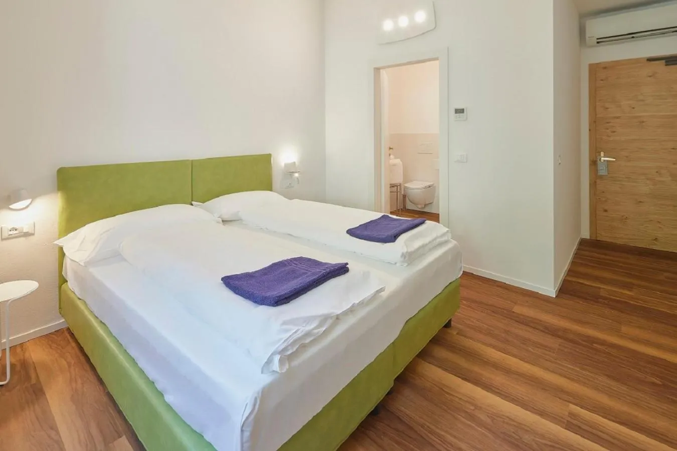 Photo of the whole room, Bed in Hotel Paradiso Conca d'Oro