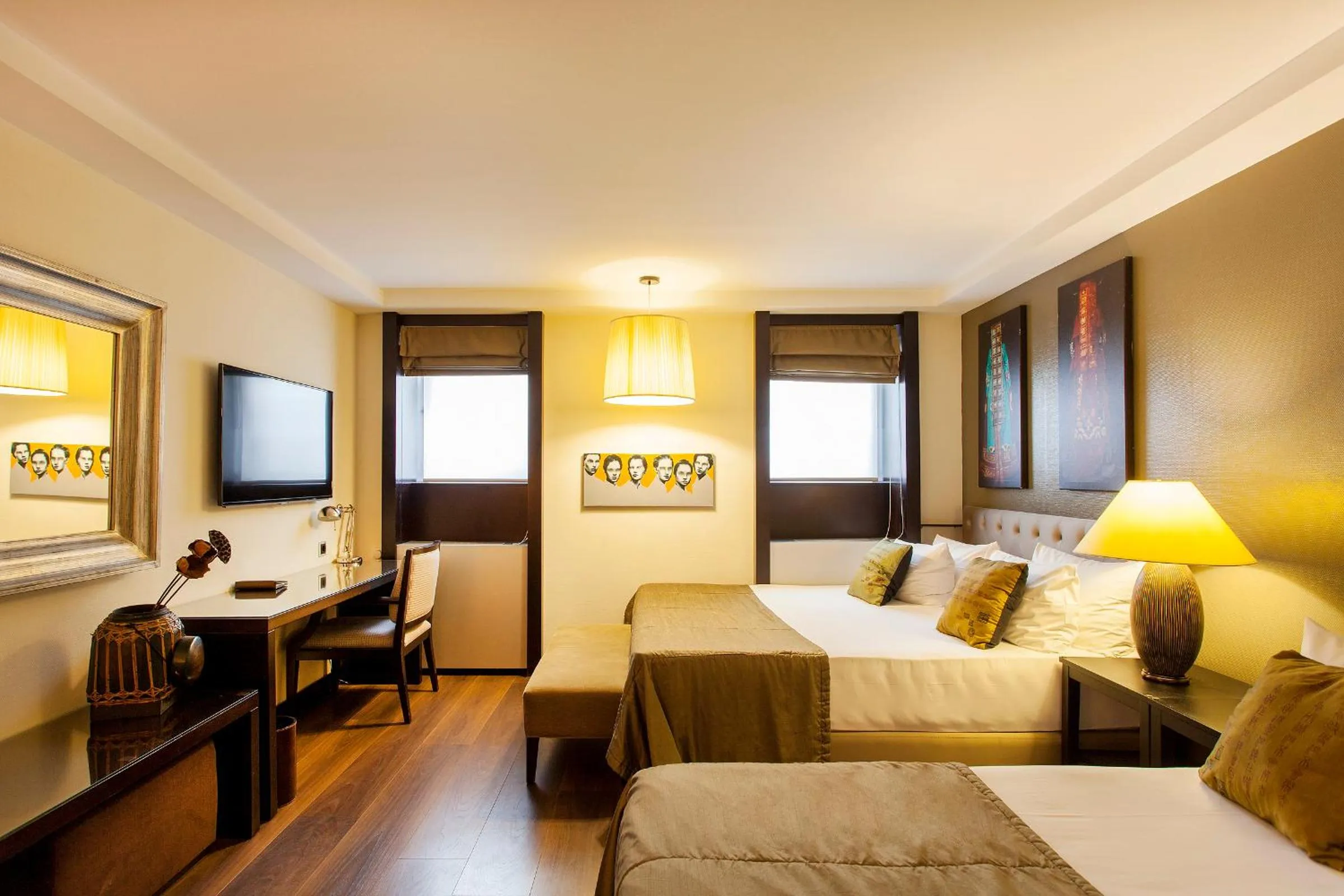 Photo of the whole room, Bed in Quentin Prague Hotel