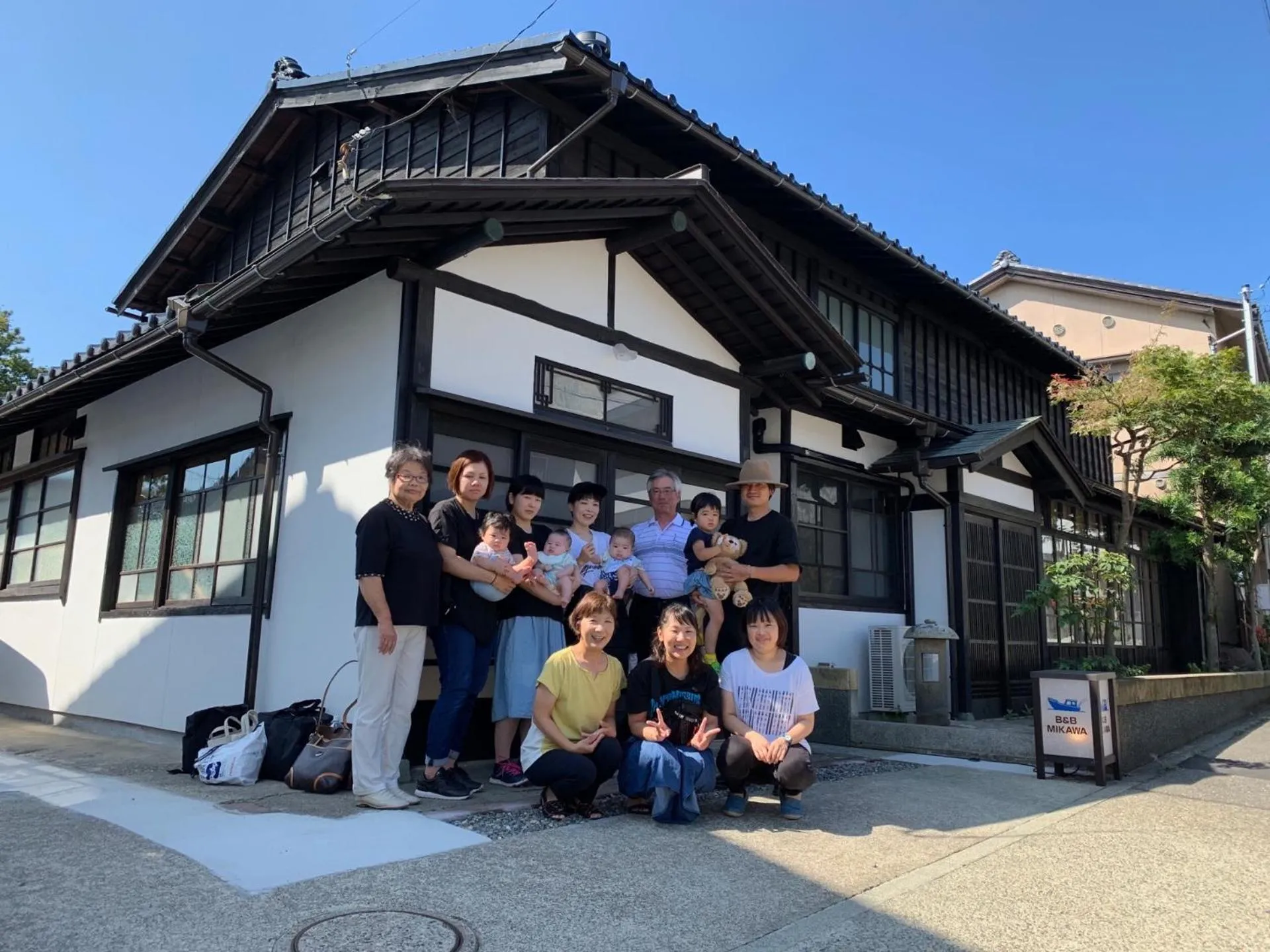 B&B MIKAWA - Kanazawa Fish Harbour