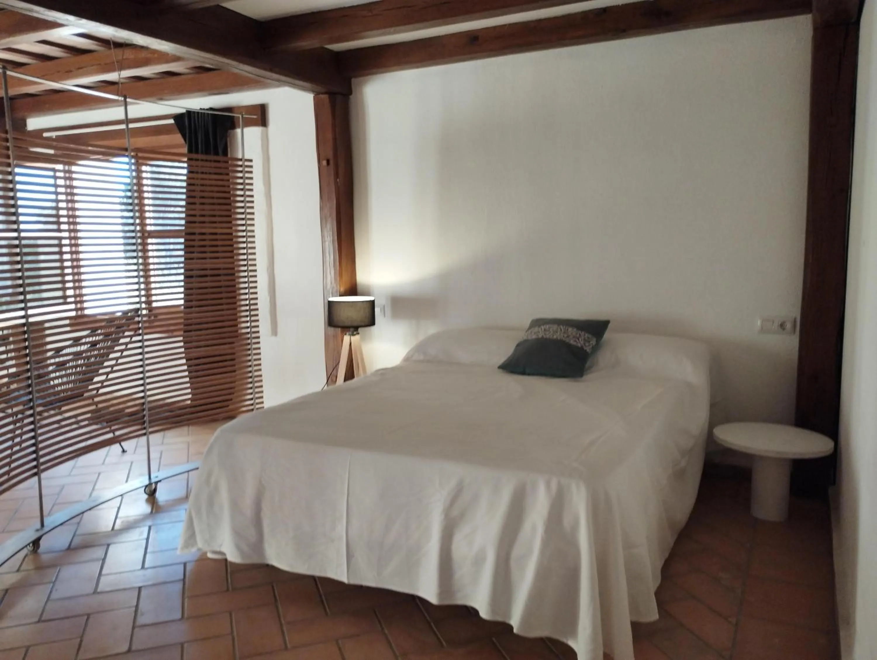 Bed in Hotel Fundació L'Olivar