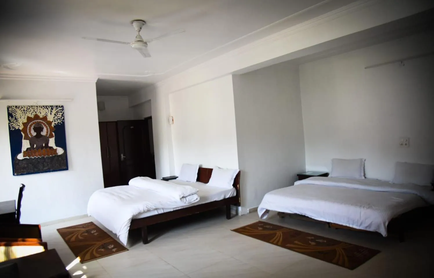 Bed in Dragon I Resorts