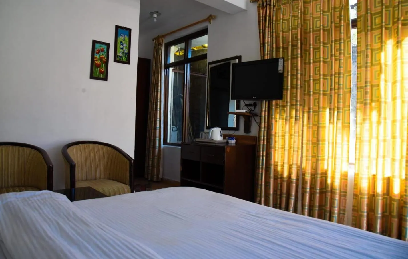 Bed in Dragon I Resorts