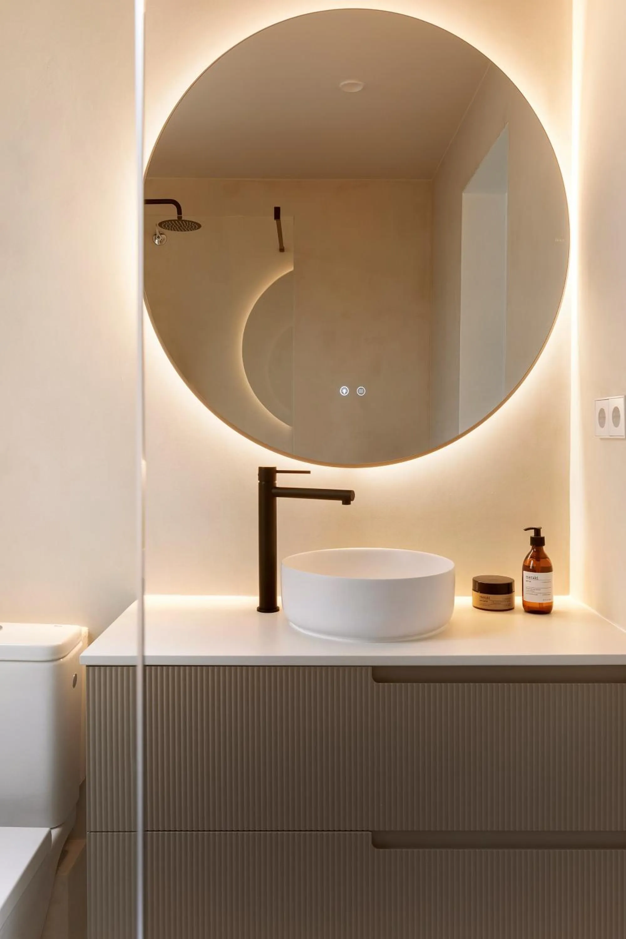 Bathroom in C211 Barcelona - Simaba Group