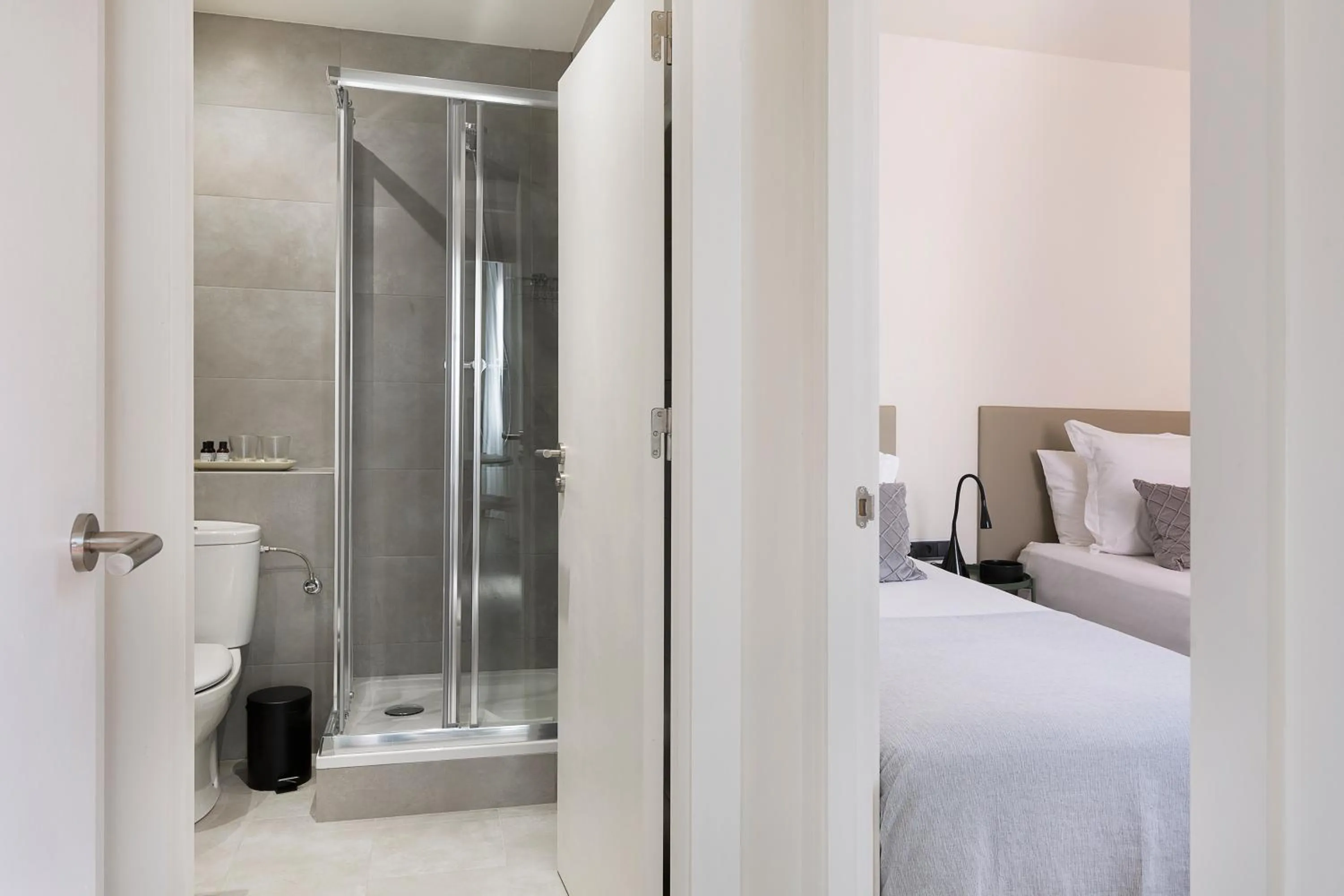 Bed in C211 Barcelona - Simaba Group