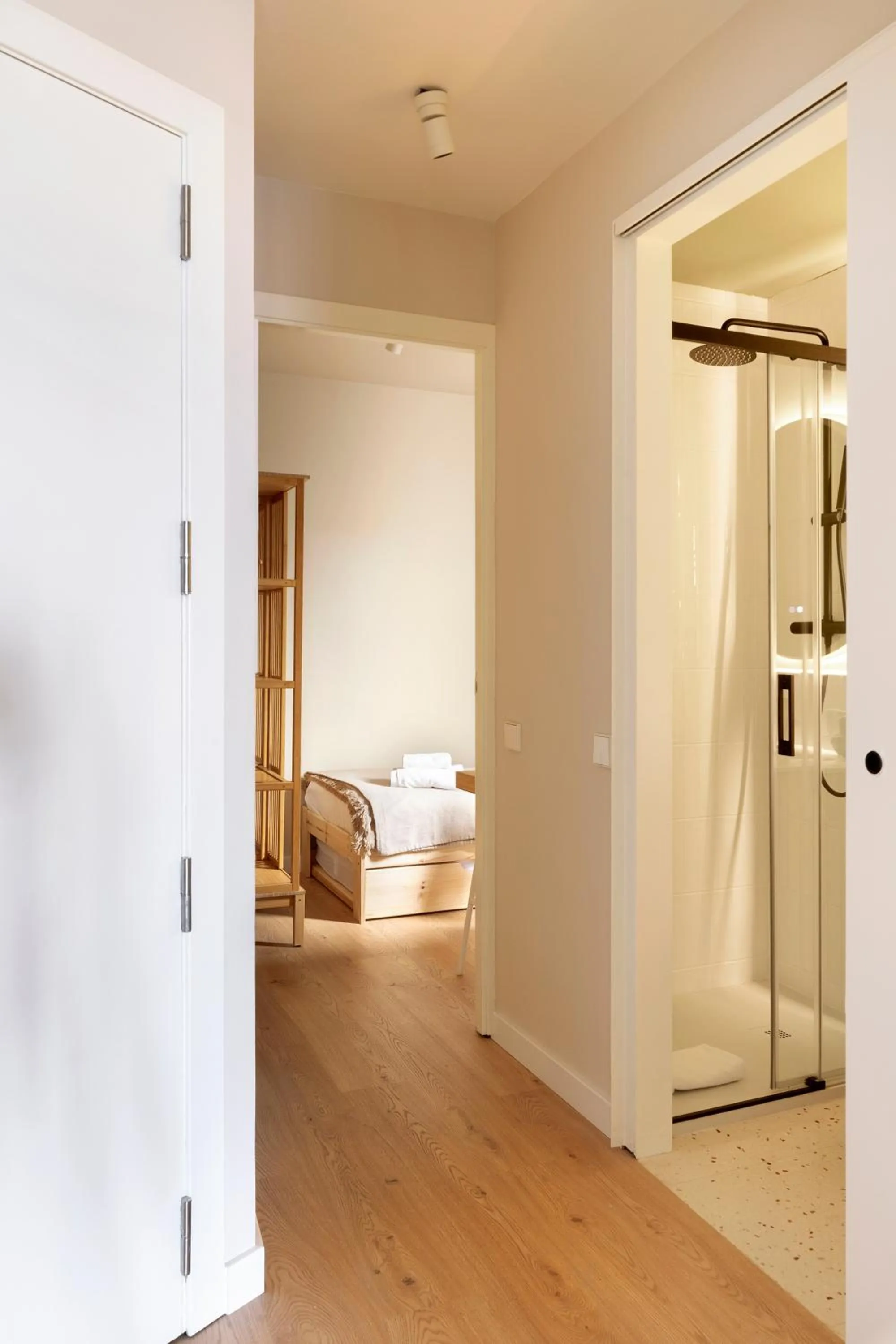 Bathroom, Bed in C211 Barcelona - Simaba Group