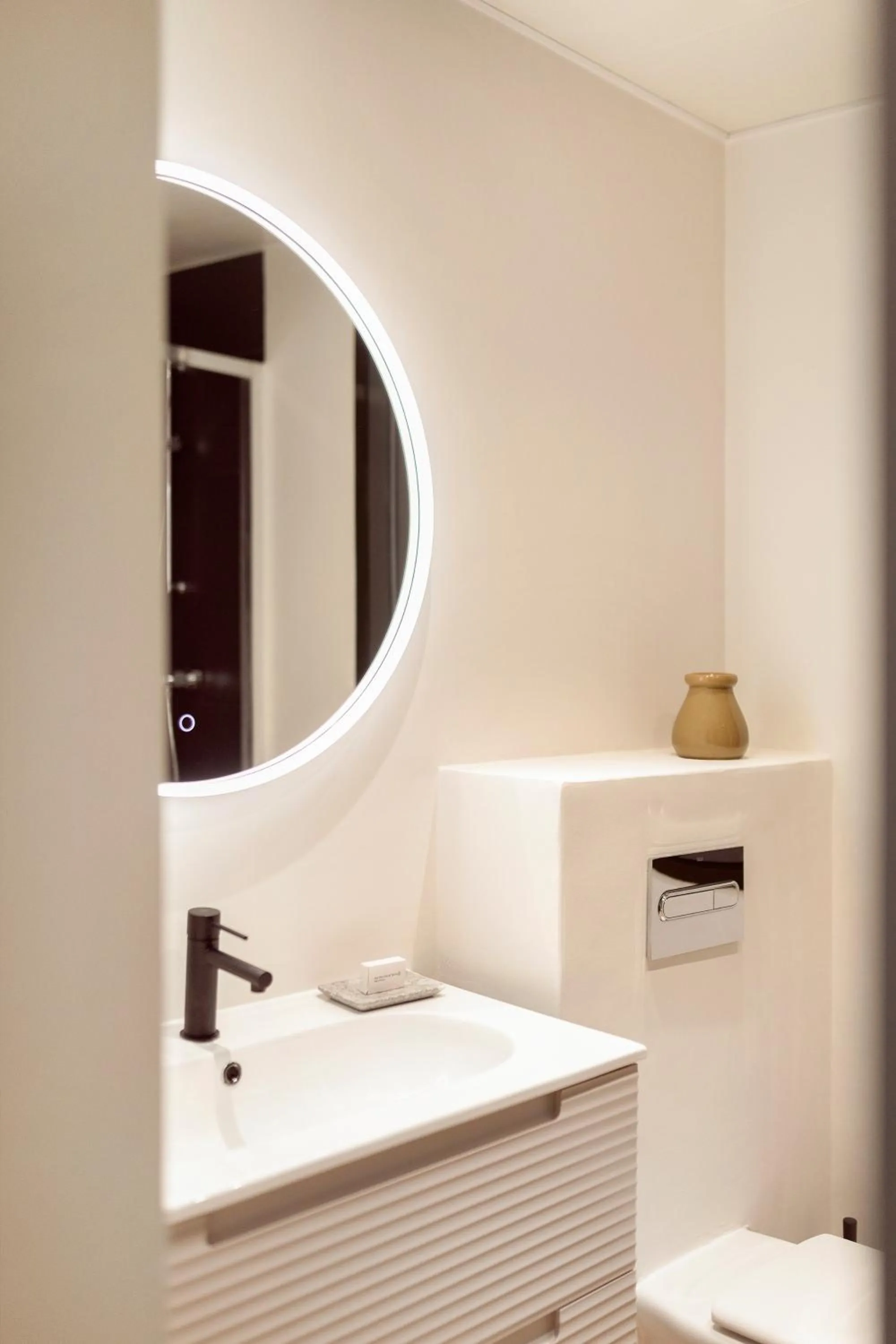 Bathroom in C211 Barcelona - Simaba Group