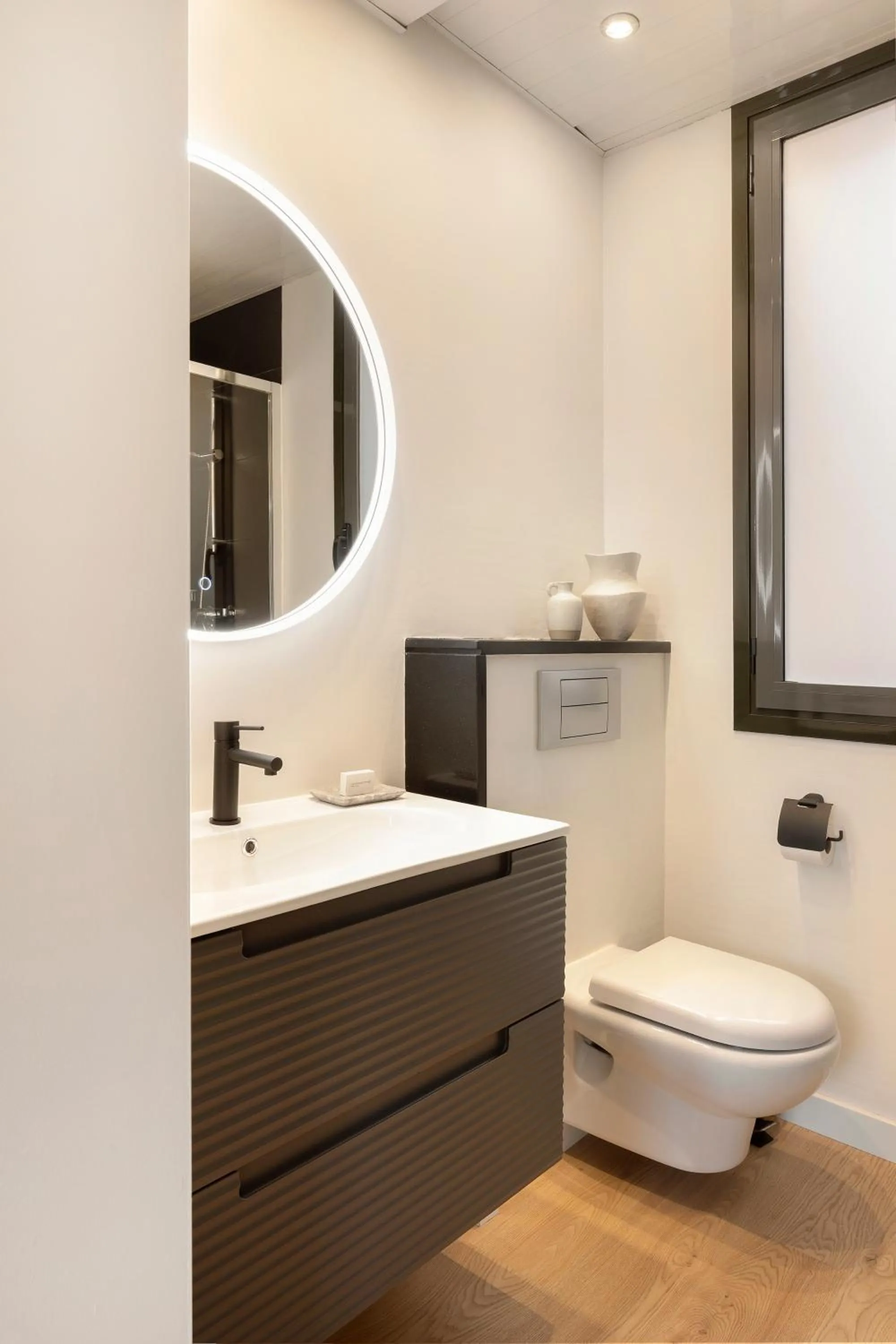 Bathroom in C211 Barcelona - Simaba Group