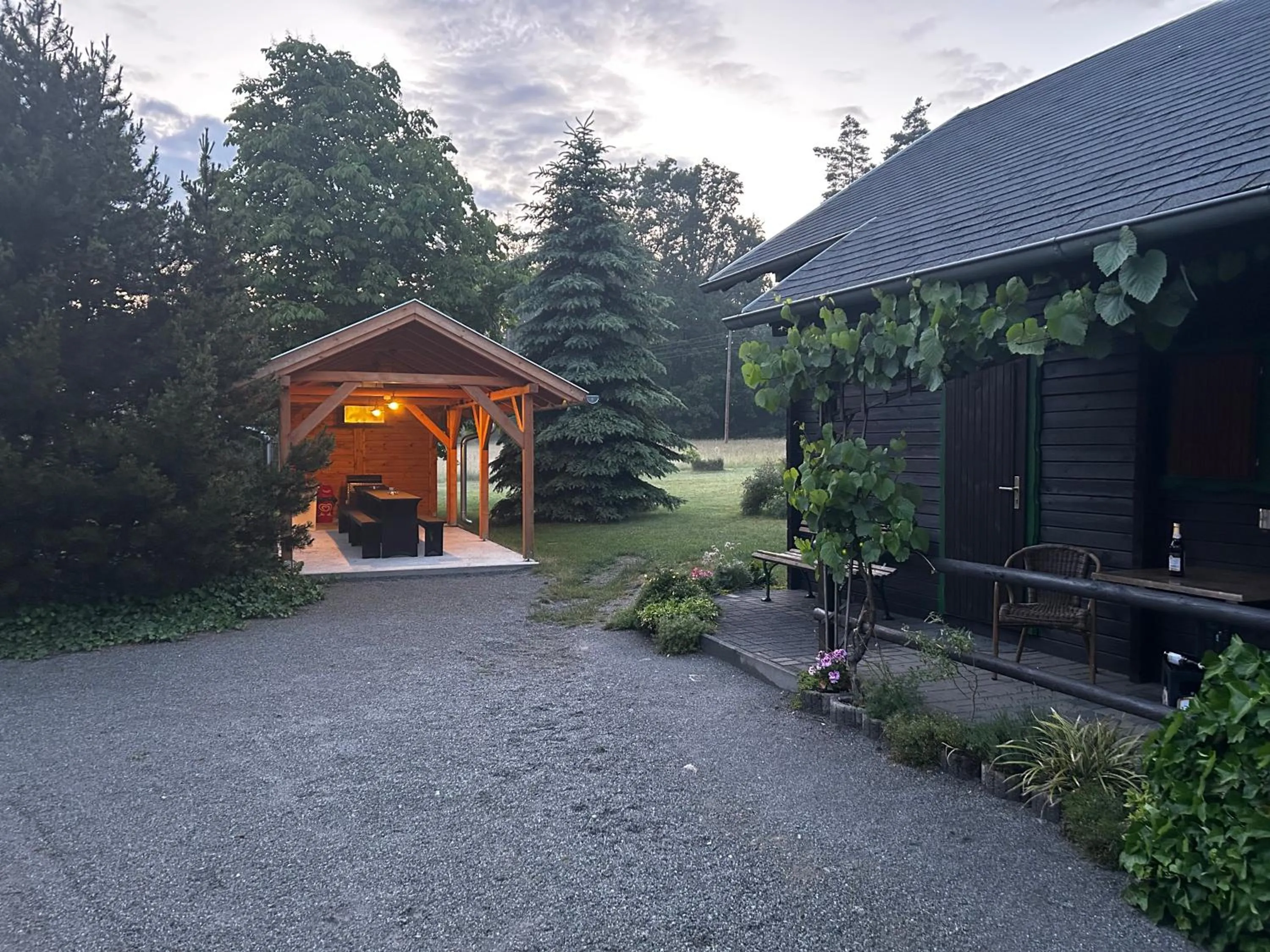 Restaurant/places to eat in Forsthaus Luchsenburg