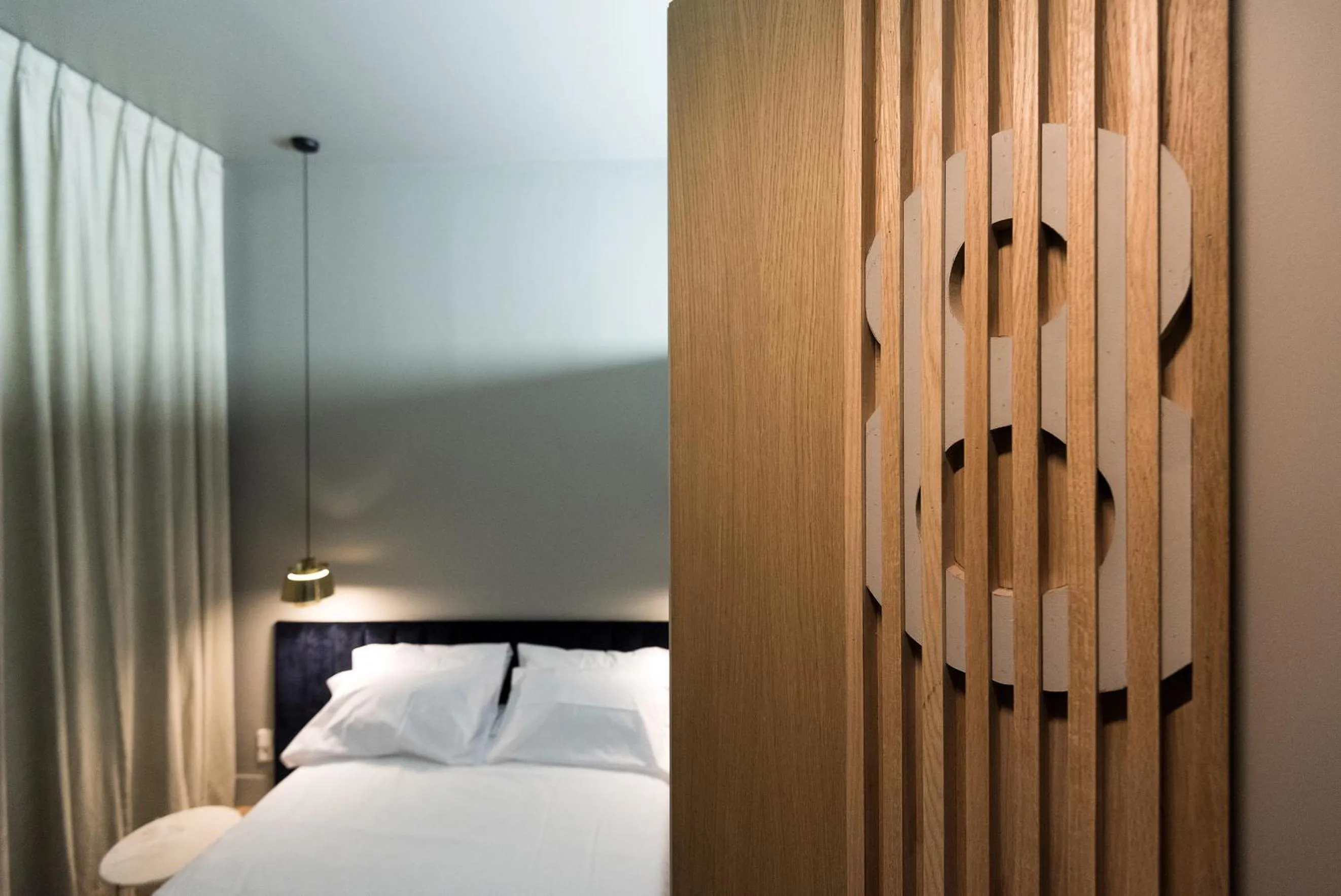 TV and multimedia, Bed in BUHO Boutique Rooms