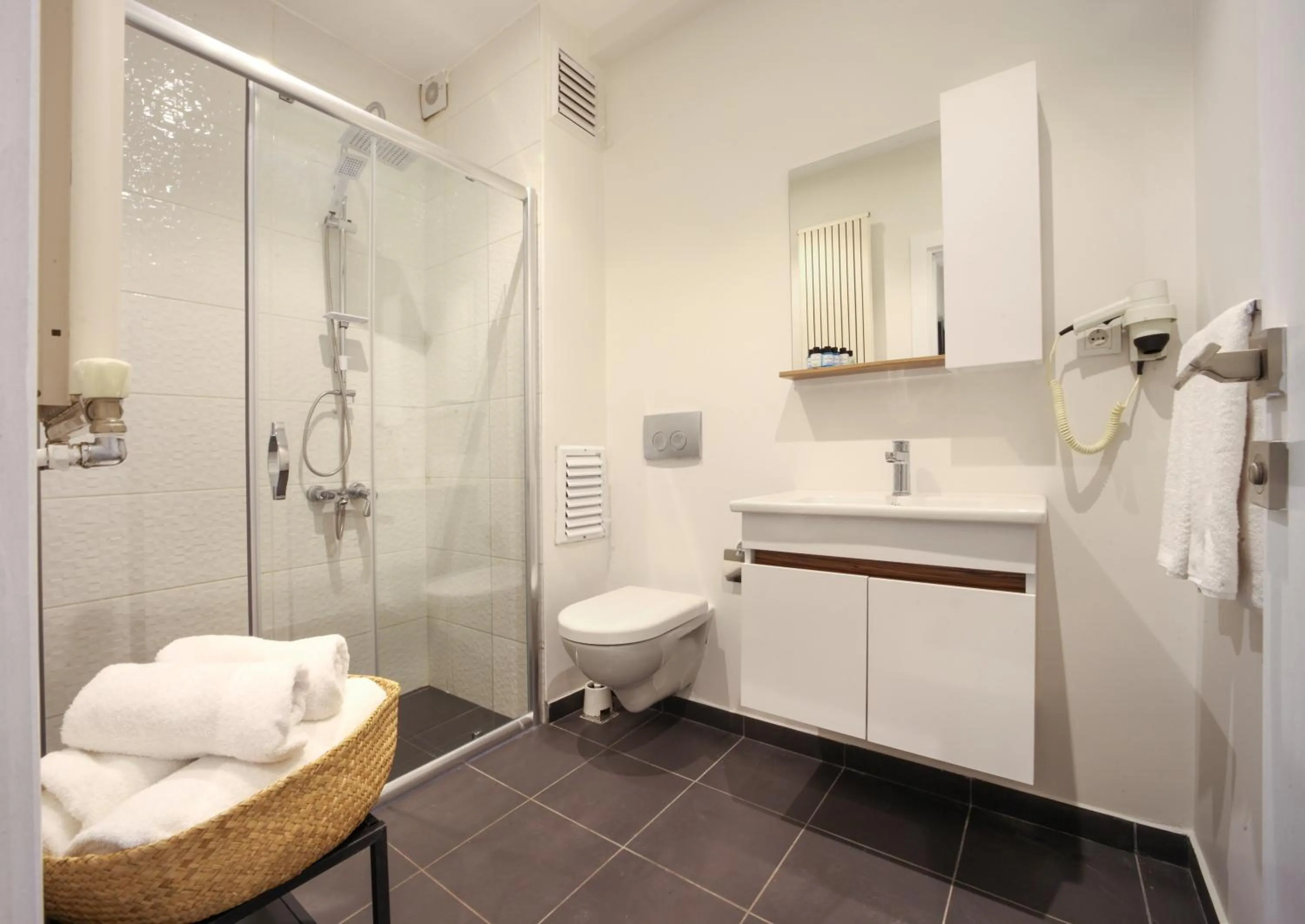 Bathroom in Etiz Hotels Bosphorus