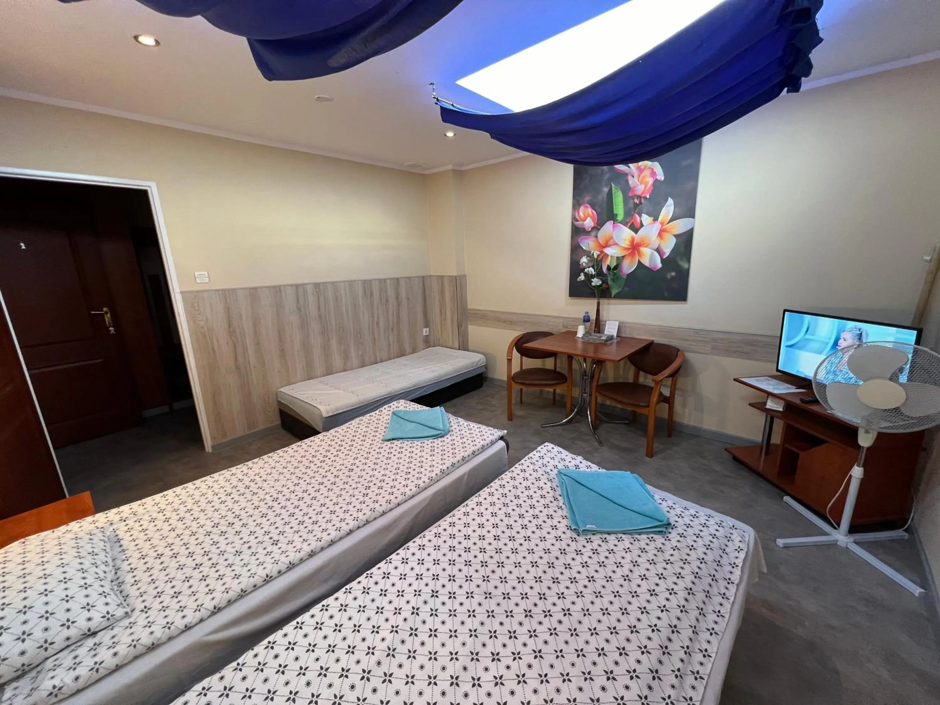 Photo of the whole room, Bed in Zajazd Grodzki