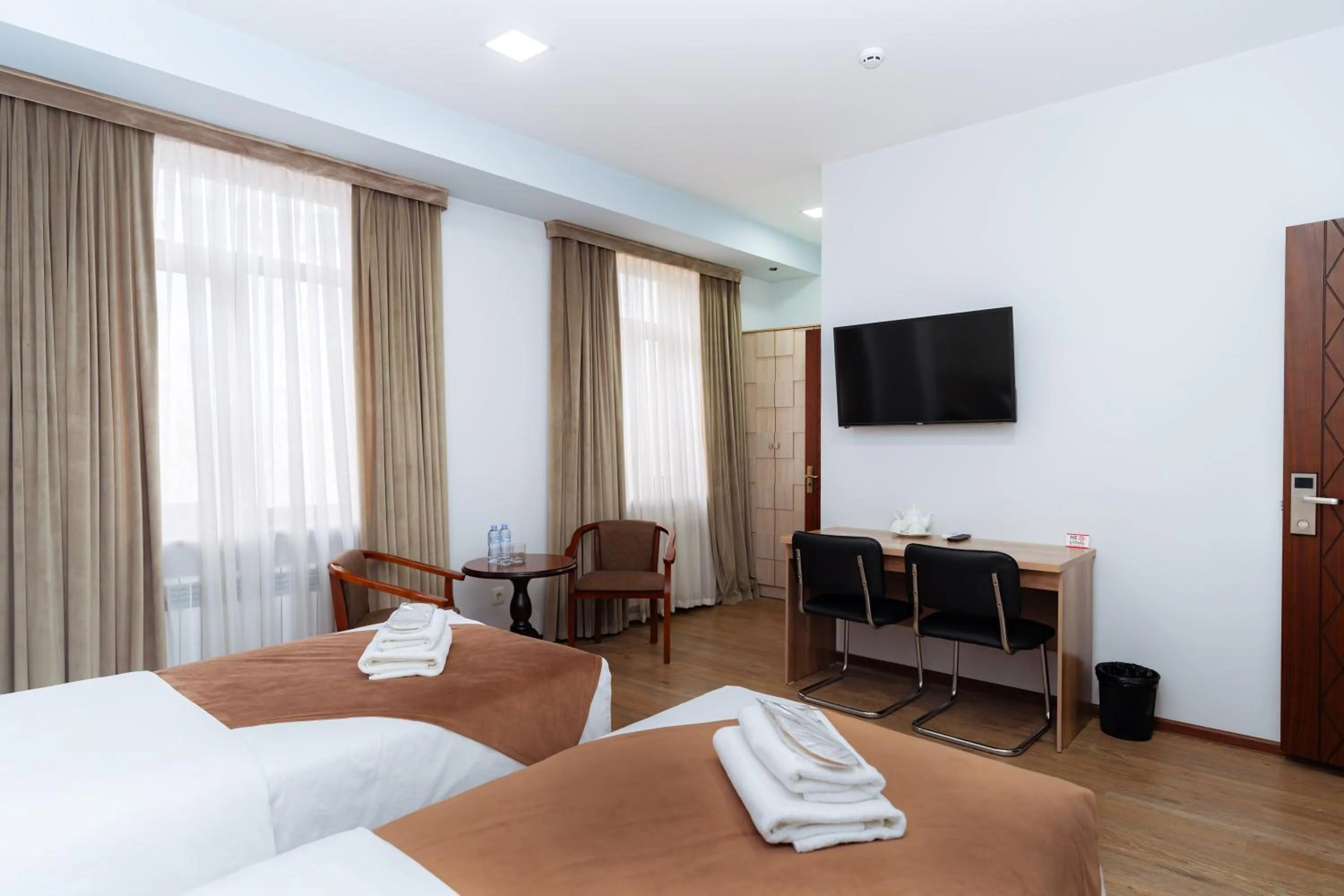 Photo of the whole room, Bed in Diamond Hotel Tashkent