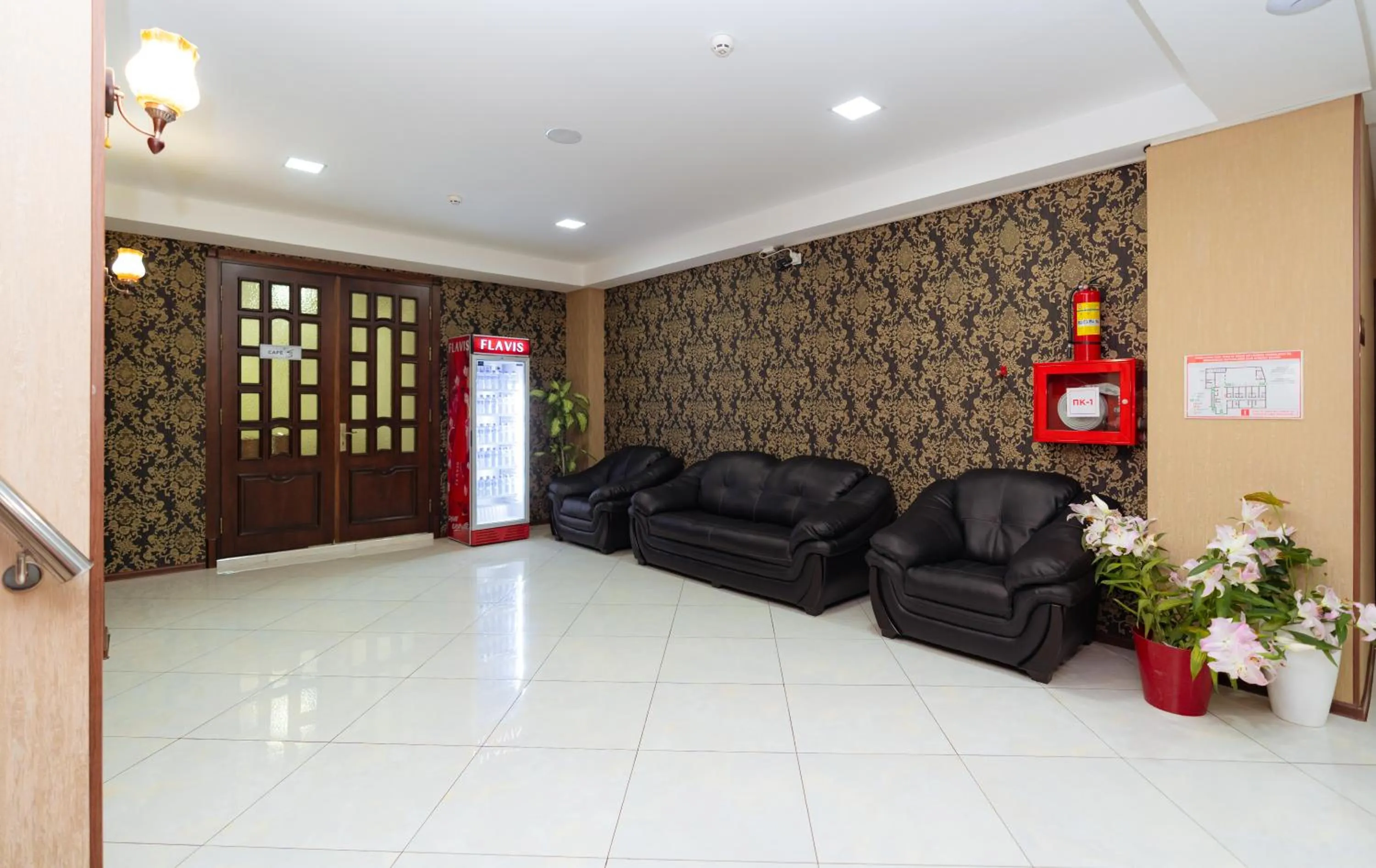 Seating area in Diamond Hotel Tashkent